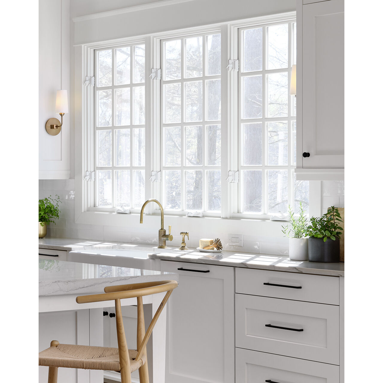 Lewis 5.5 inch Heritage Brass Indoor Wall Sconce Wall Light