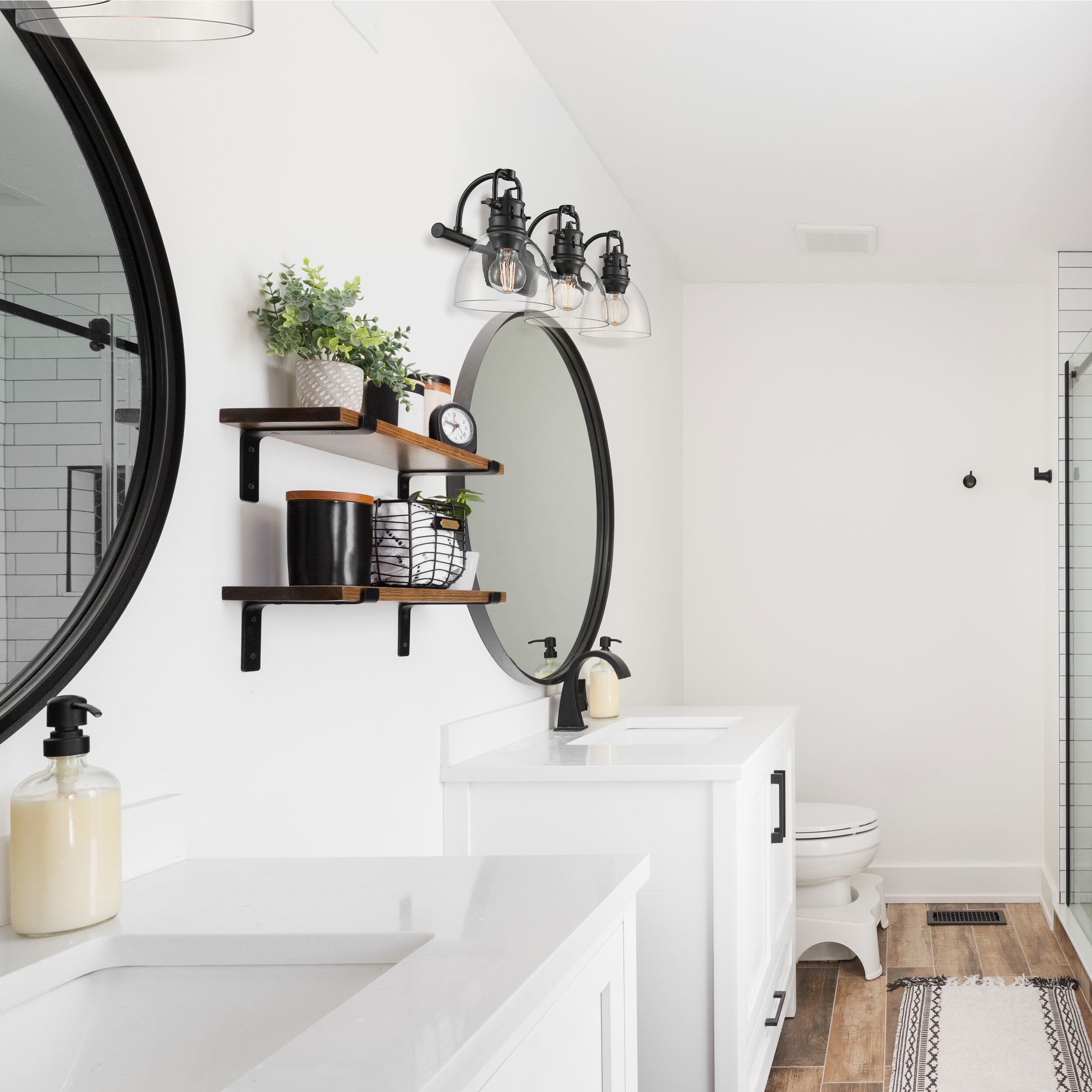 Yep Duncan Vanity Wall Light in Matte Black, Clear Glass