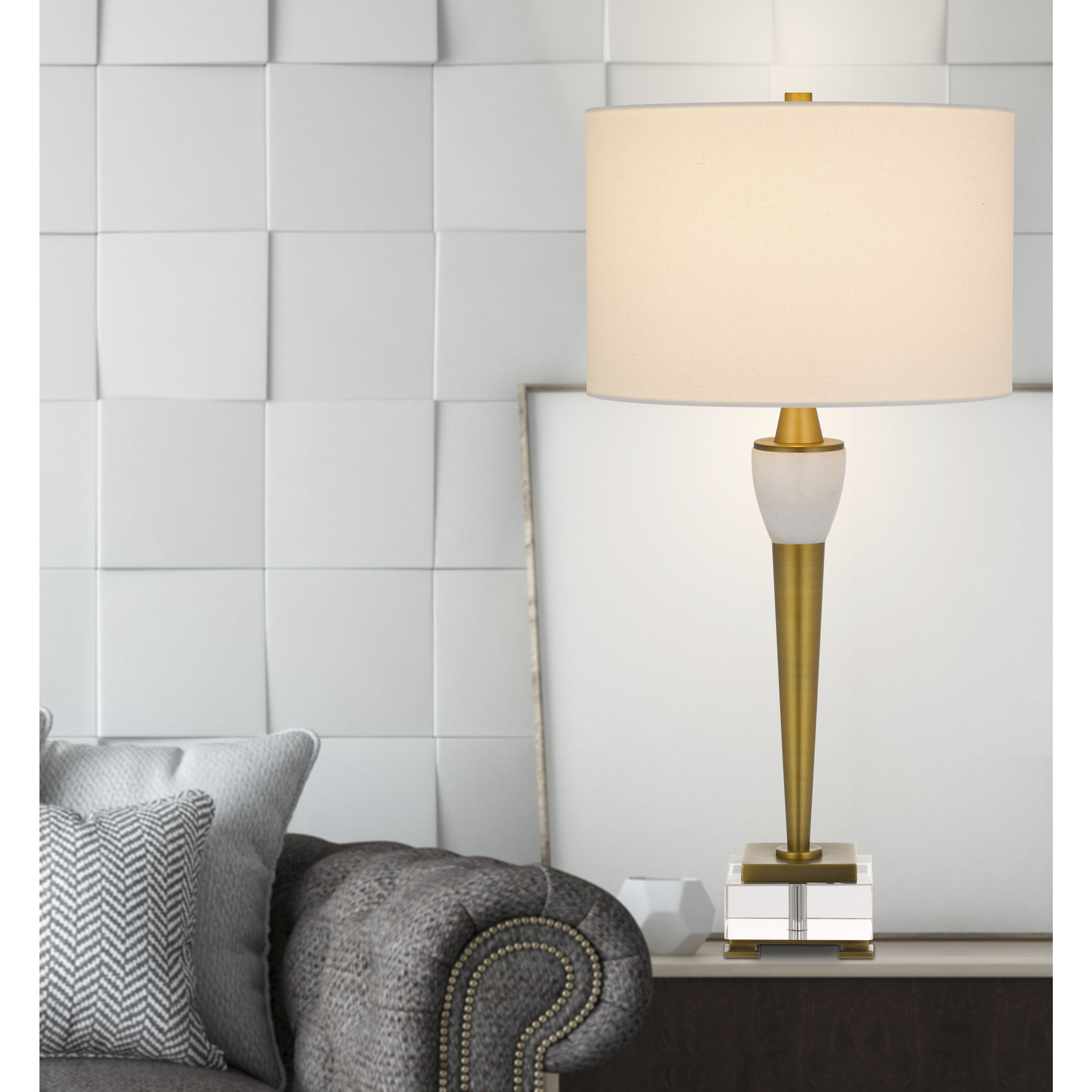 Bradford 30.5 inch 150.00 watt Antique Brass Table Lamp Portable Light