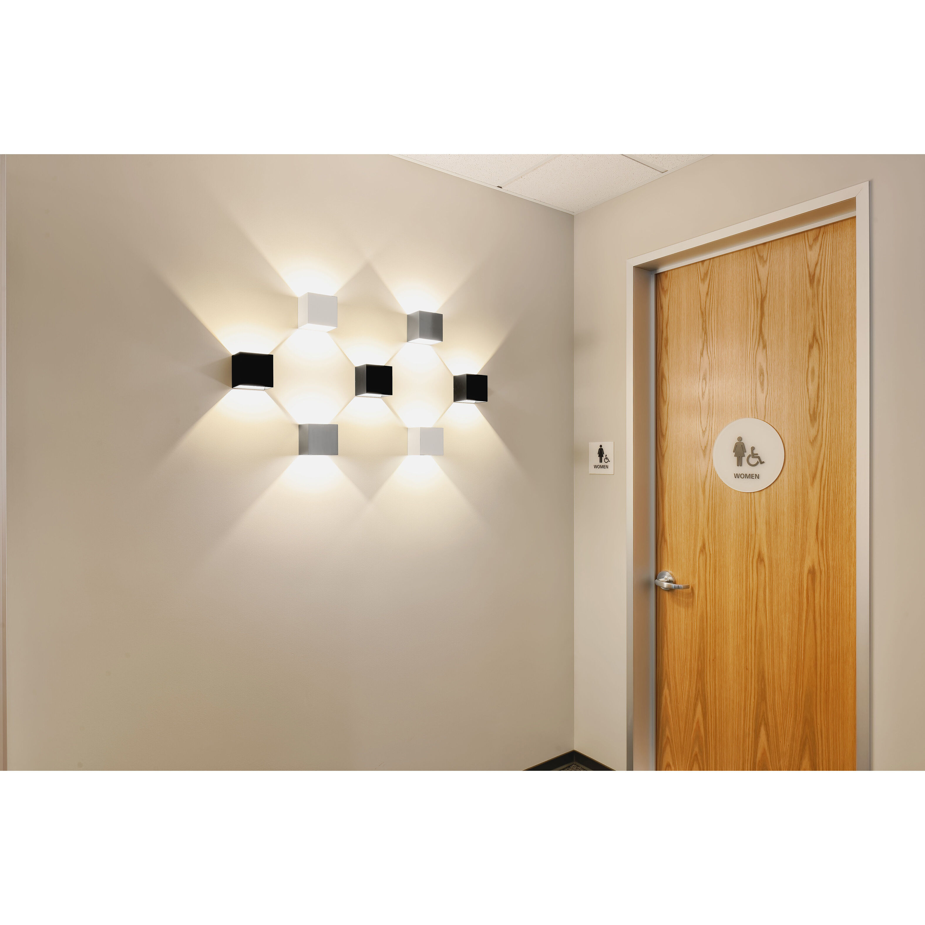 QB LED Wall Sconce Wall Light in Black