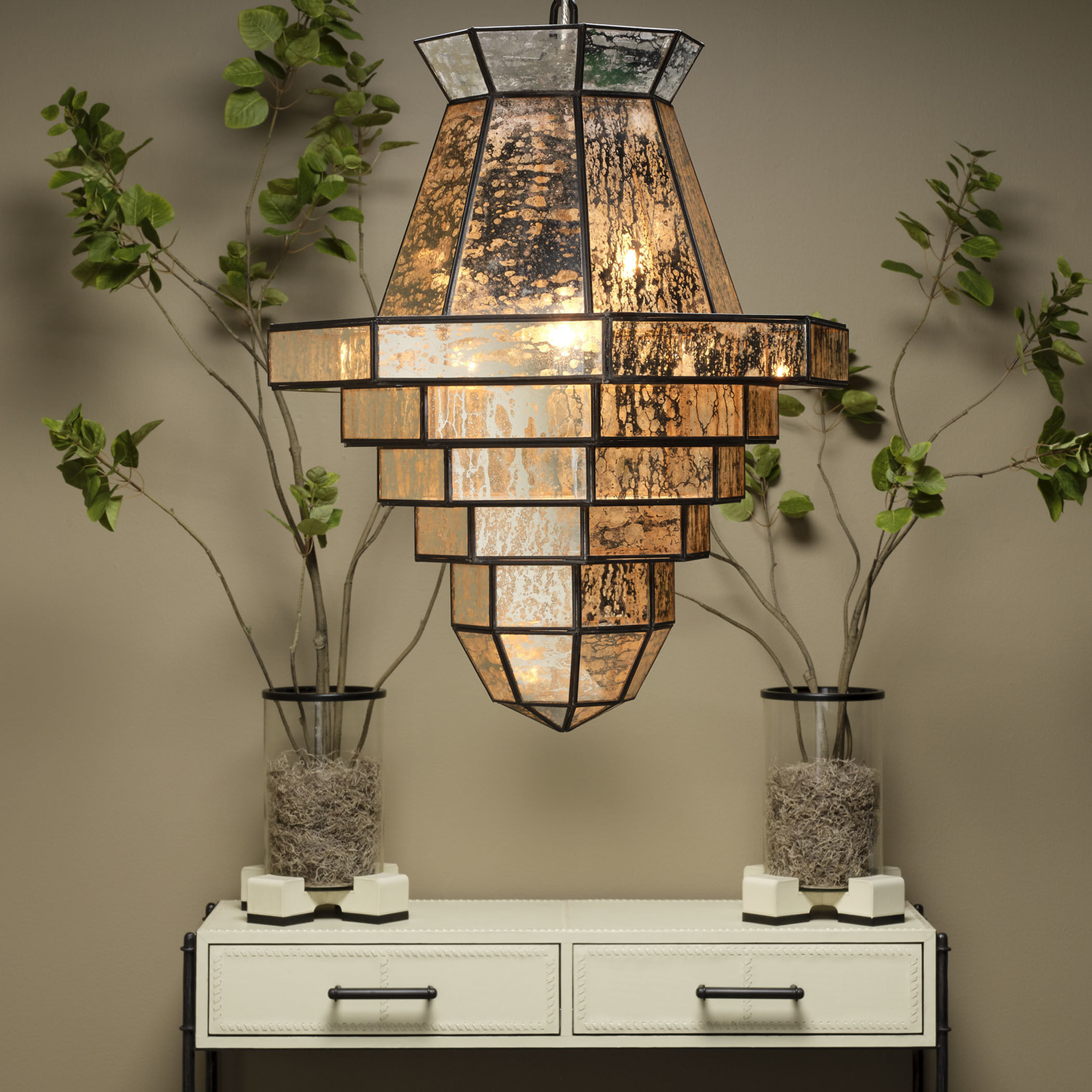 Vector 14.5 X 12 inch Hurricane in Black and Clear with Ivory