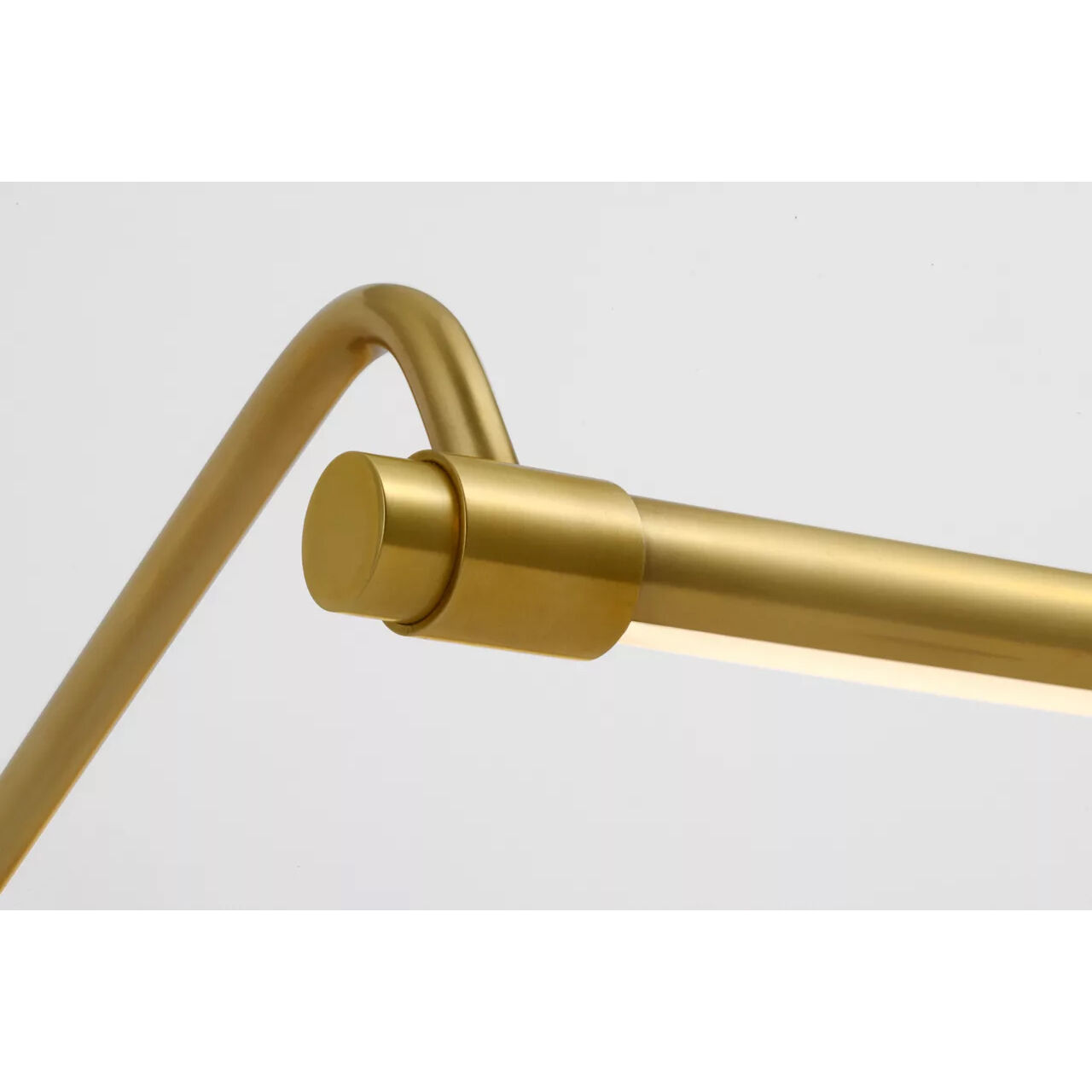 Thomas O'Brien Kidd 20 watt 30 inch Hand-Rubbed Antique Brass Hardwired Picture Light Wall Light