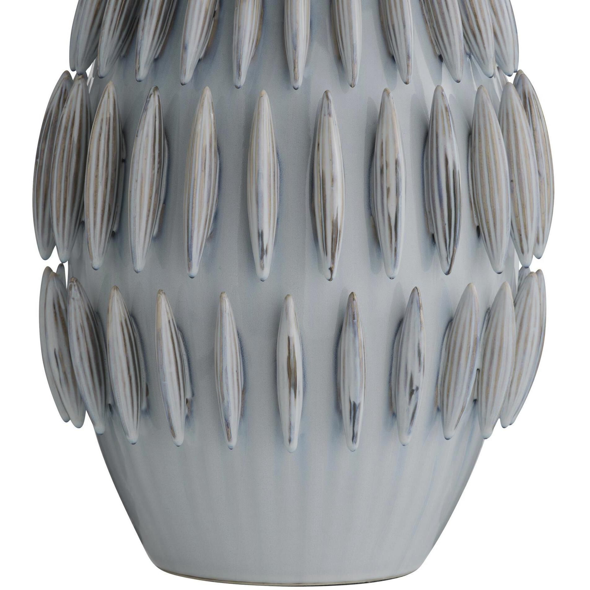 Pawnee 27 inch 150.00 watt Laurel Reactive Lamp Portable Light