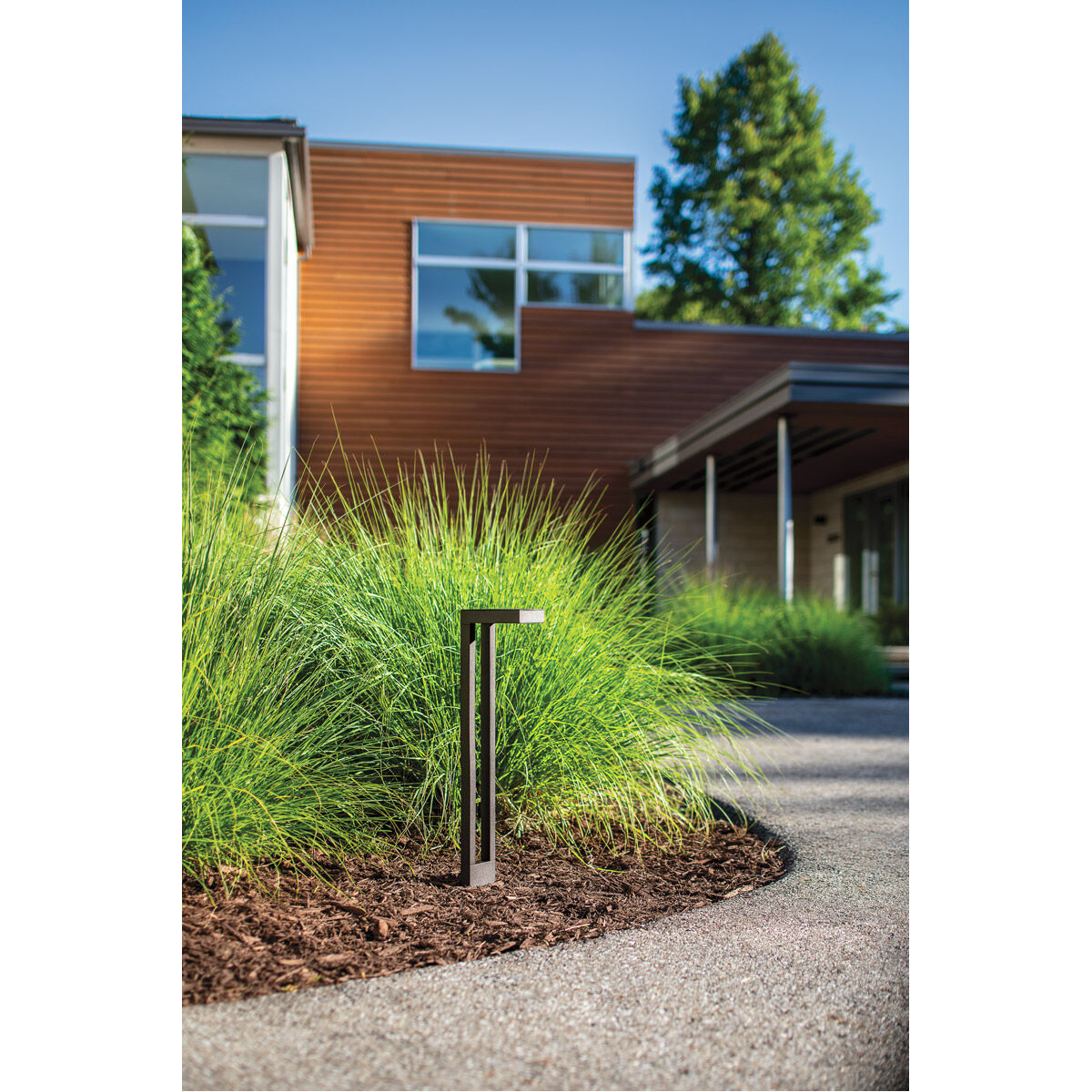 Independence 12 16.25 watt Textured Architectural Bronze Landscape 12V Path & Spread