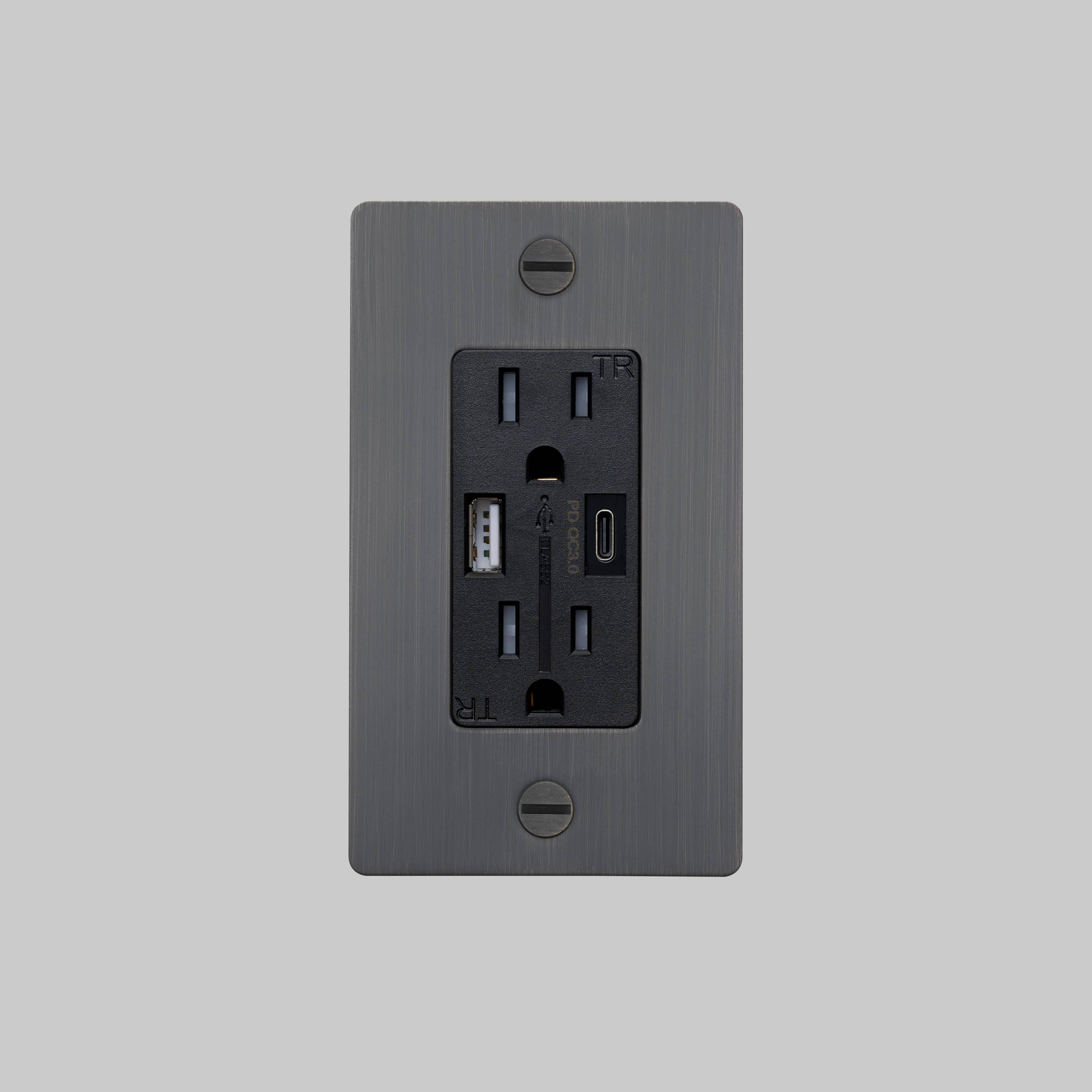 1G Duplex 125 Smoked Bronze Outlet, USB A + C