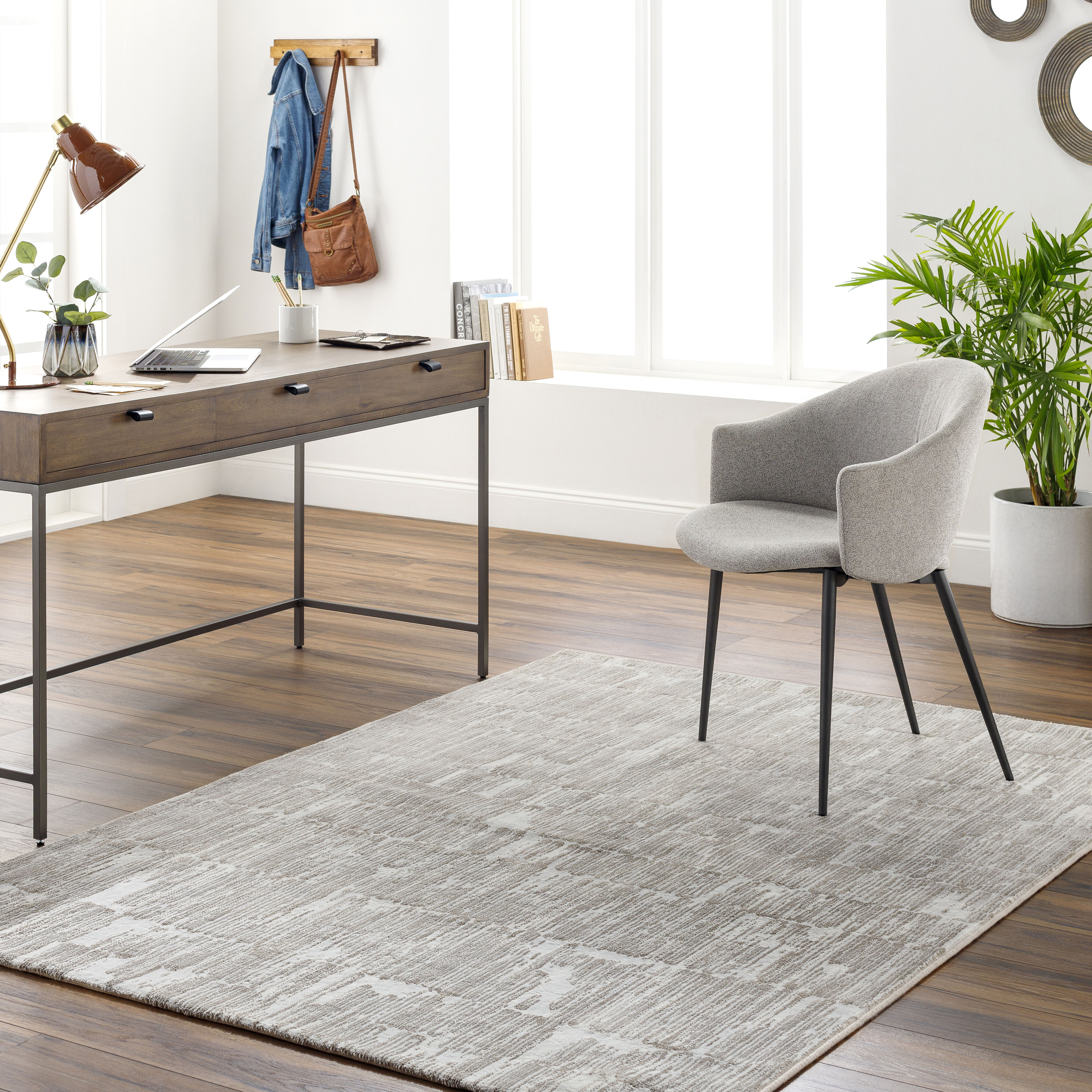 Avshar 91 X 63 inch Gray Rug in 5 x 8, Rectangle