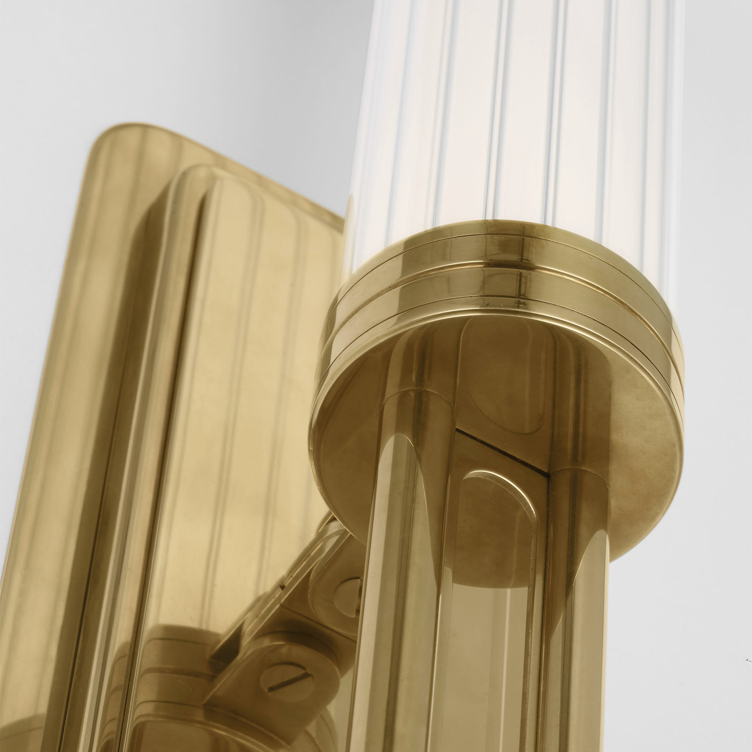 Avroko Alo Wall Sconce Wall Light in 120V