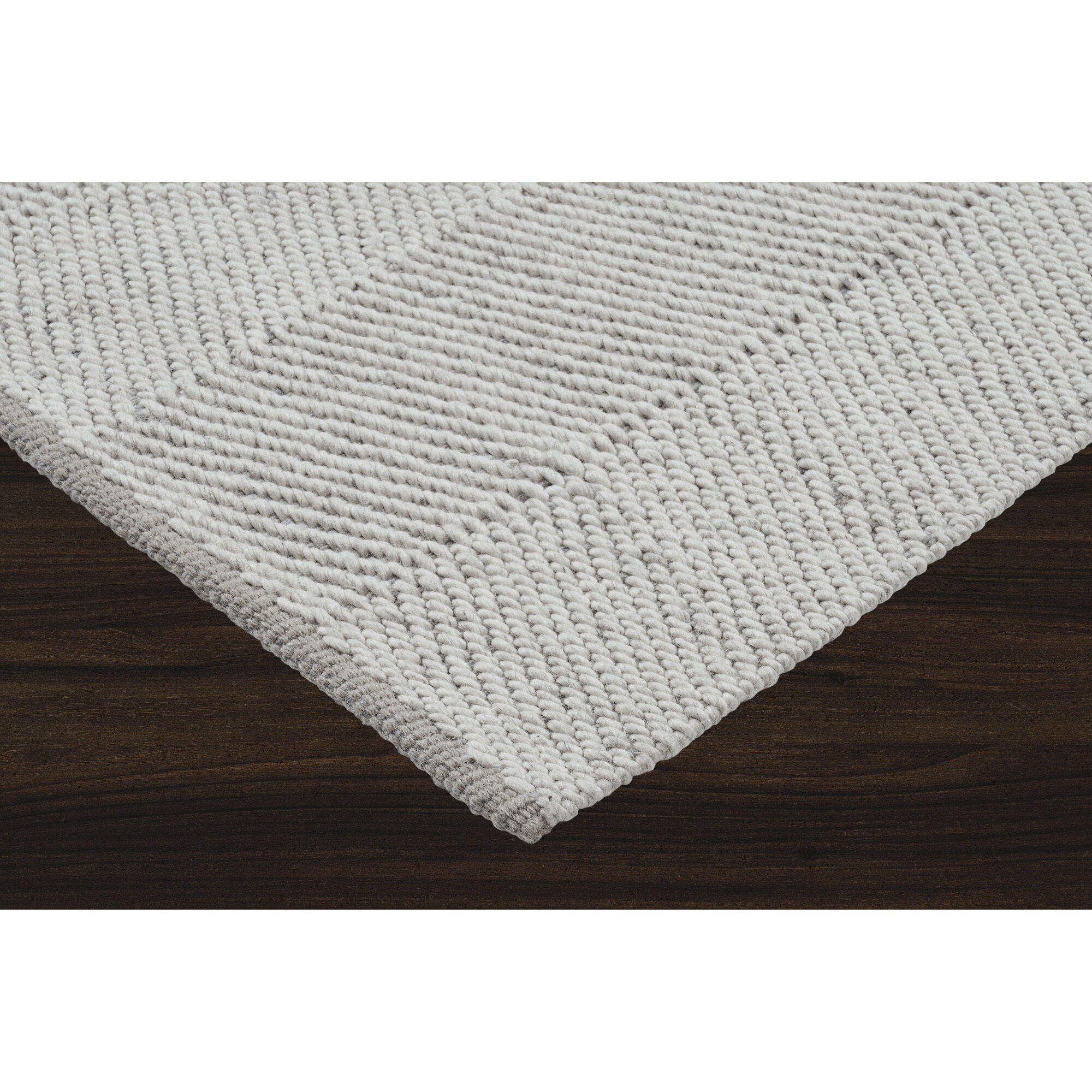 Malur 39 X 24 inch Ivory and Silver Rug, 2' x 3’3" ft