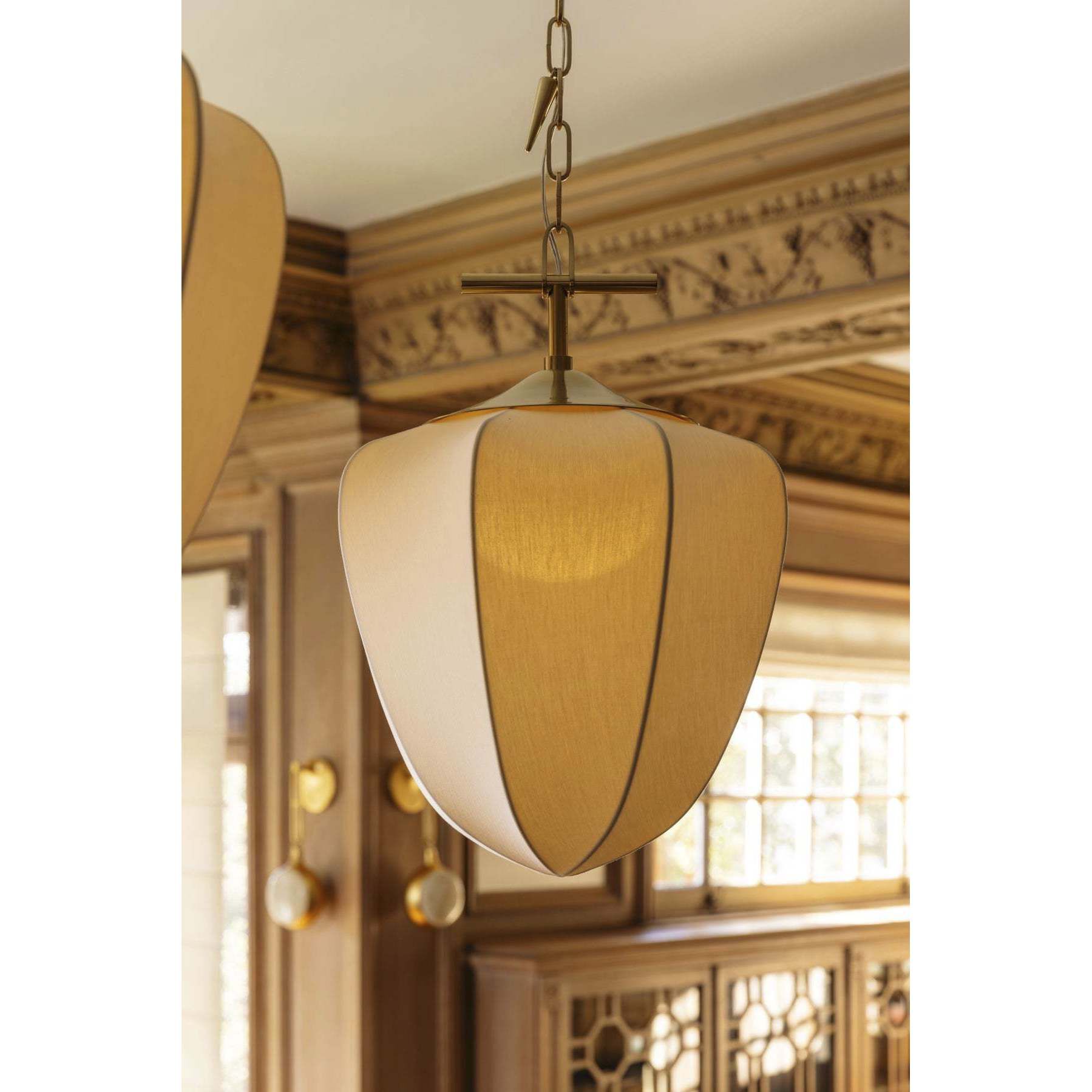 Hoshi 3 Light 44 inch Vintage Brass Chandelier Ceiling Light