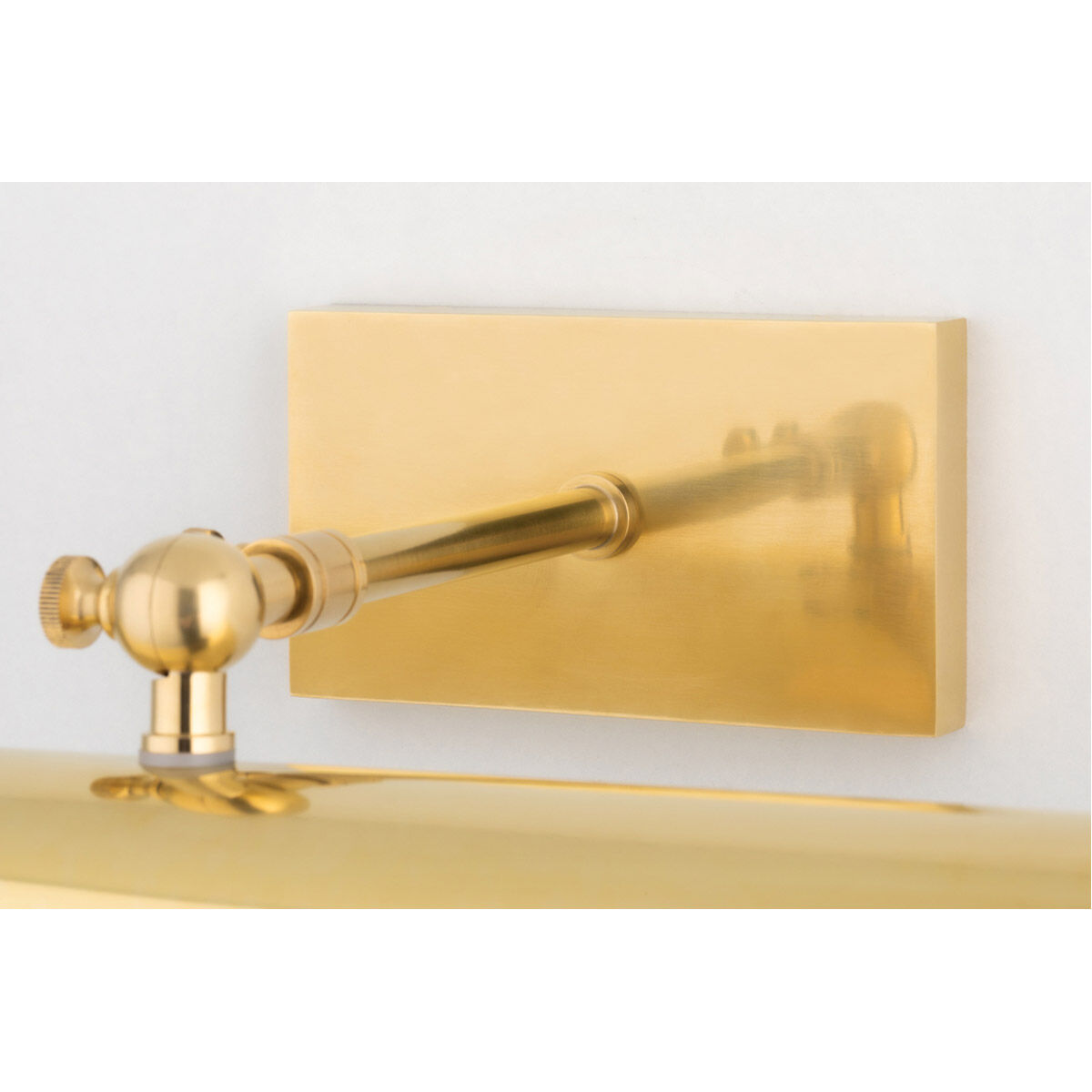 Hampshire 50 watt 15.75 inch Aged Brass Picture Light Wall Light, Medium