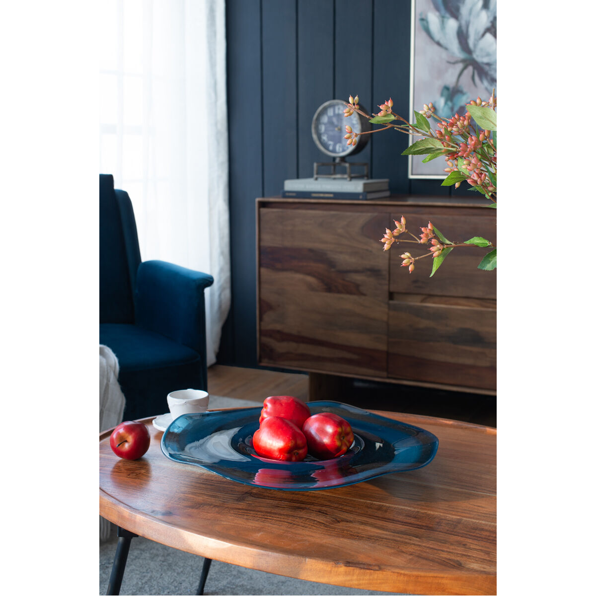 Mayron 17.3 X 17.3 inch Blue/White Plate