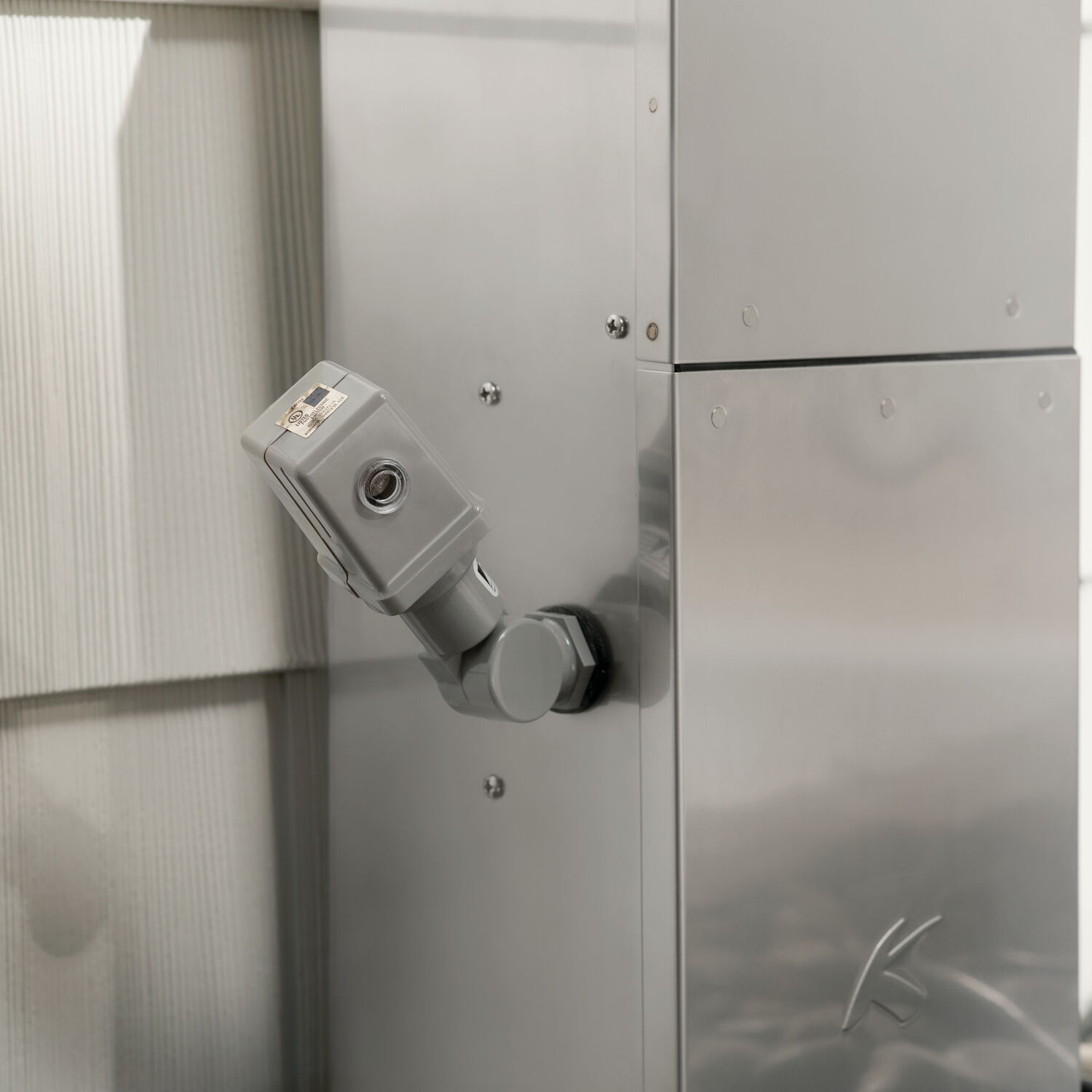 Independence 120 Black Material (Not Painted) Landscape 12V Accessory