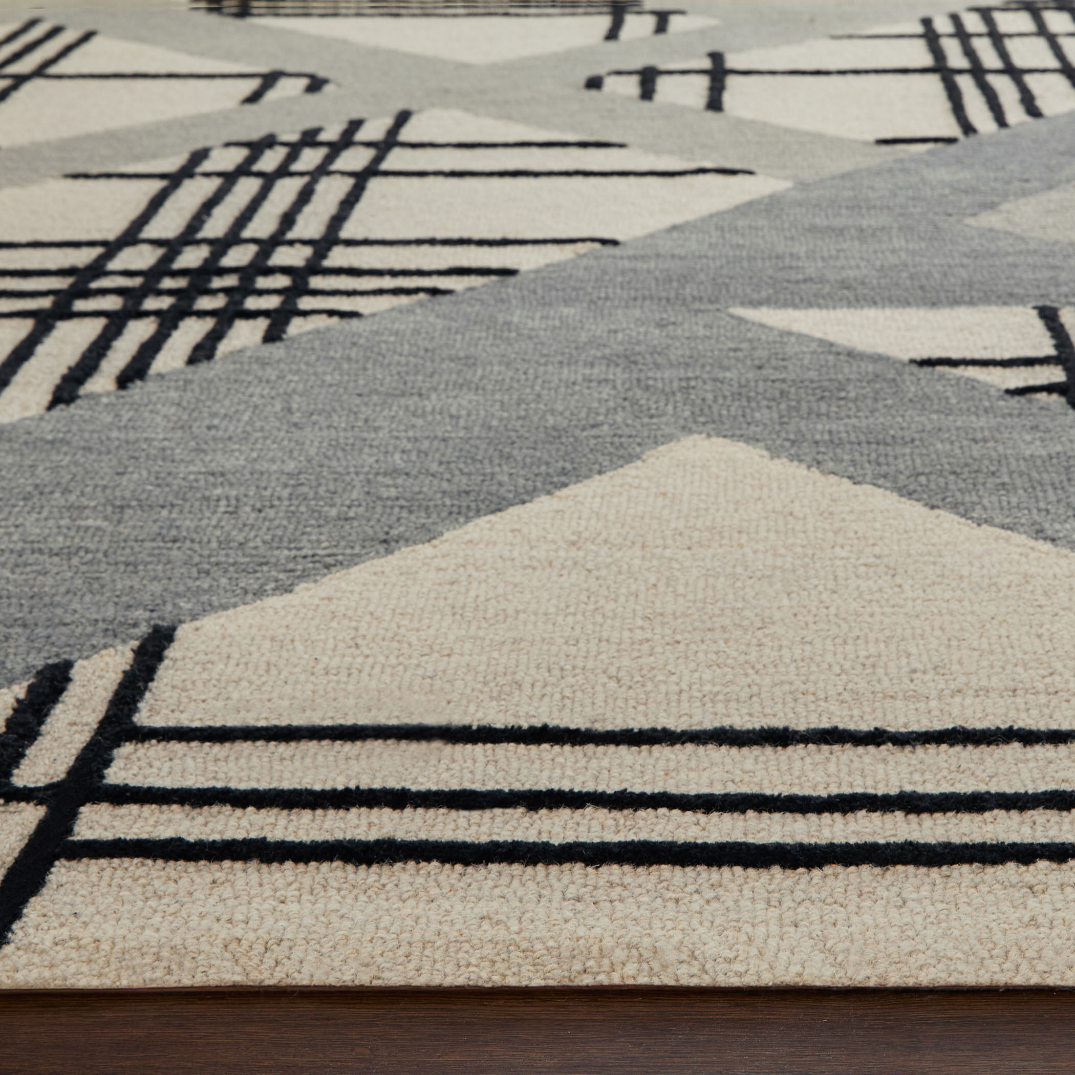 Sachin 130 X 94 inch Black/White Rug in 8 x 11