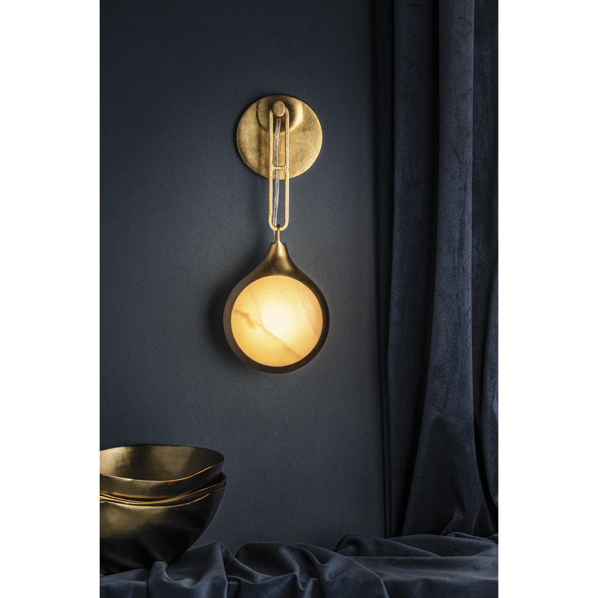 Riviere LED 6 inch Vintage Gold Leaf Wall Sconce Wall Light