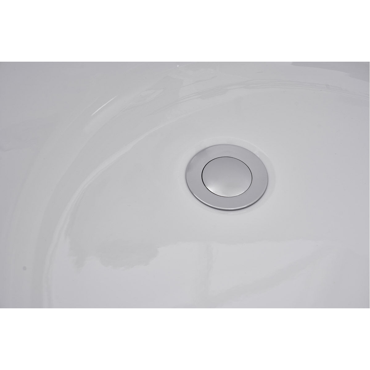 Chantal Glossy White Bathtub