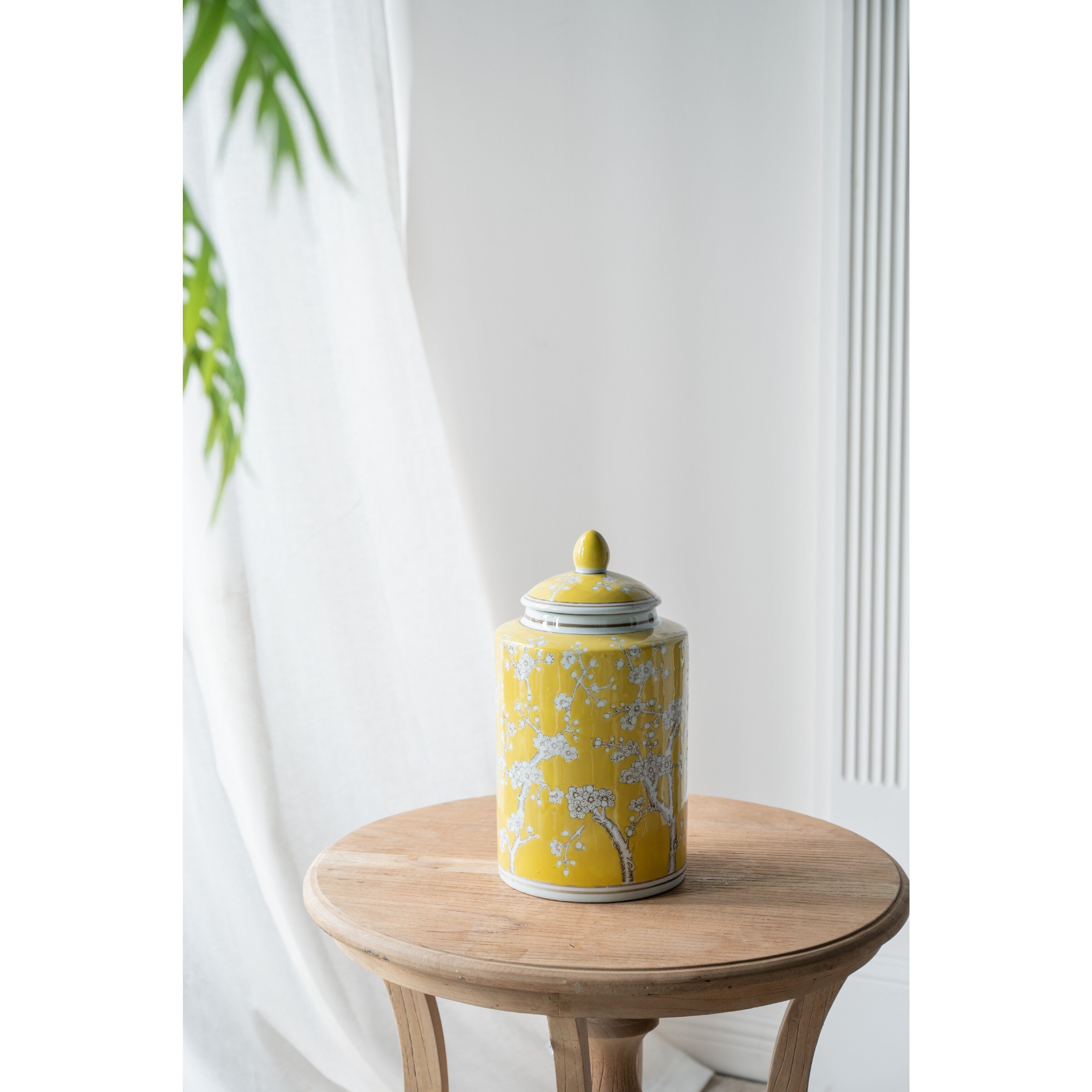 Plum 13.5 X 7.5 inch Jar