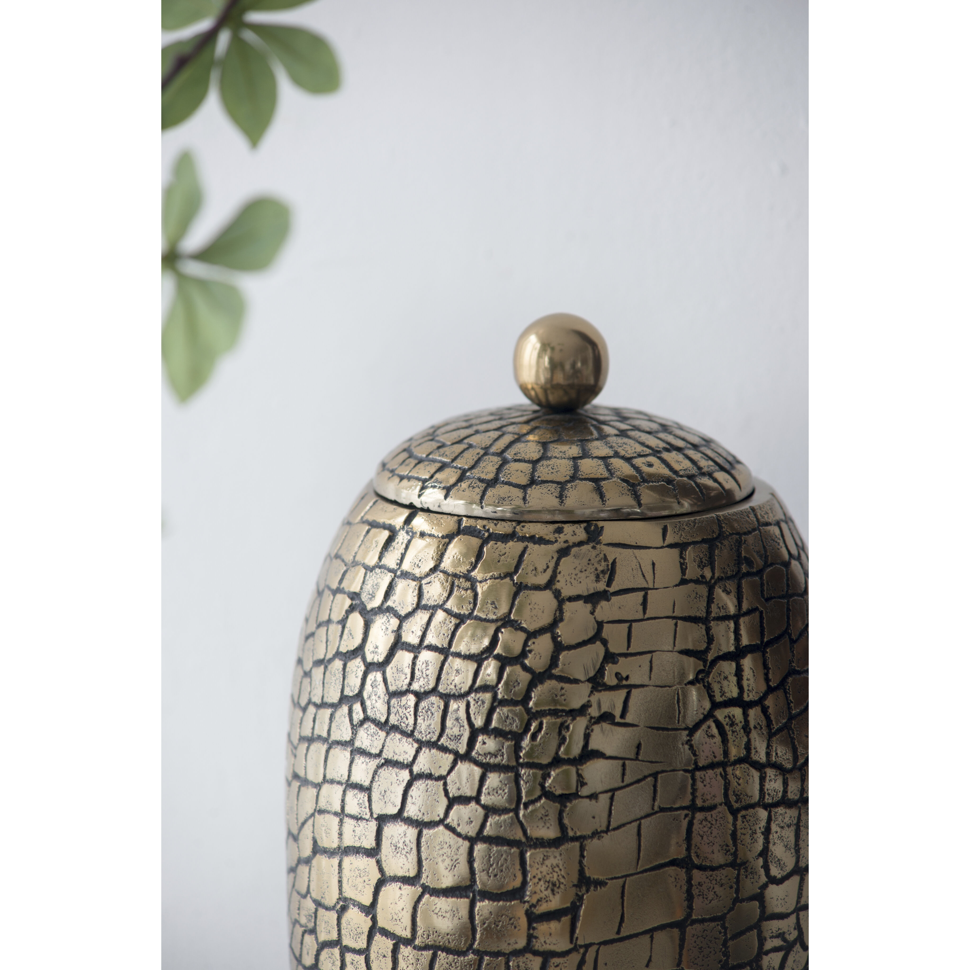 Crocodile 14.6 X 7 inch Urn