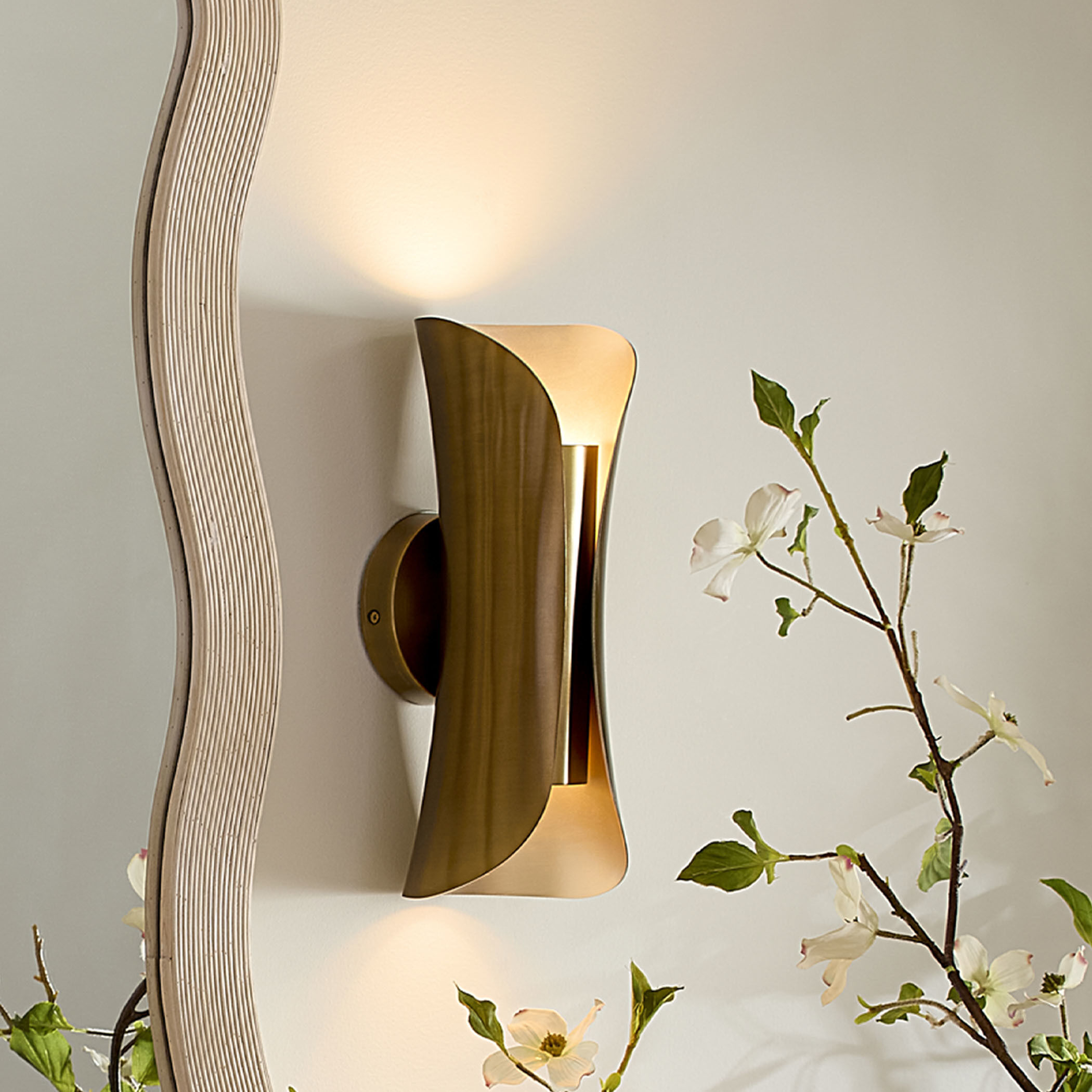 Capsule Wall Sconce Wall Light