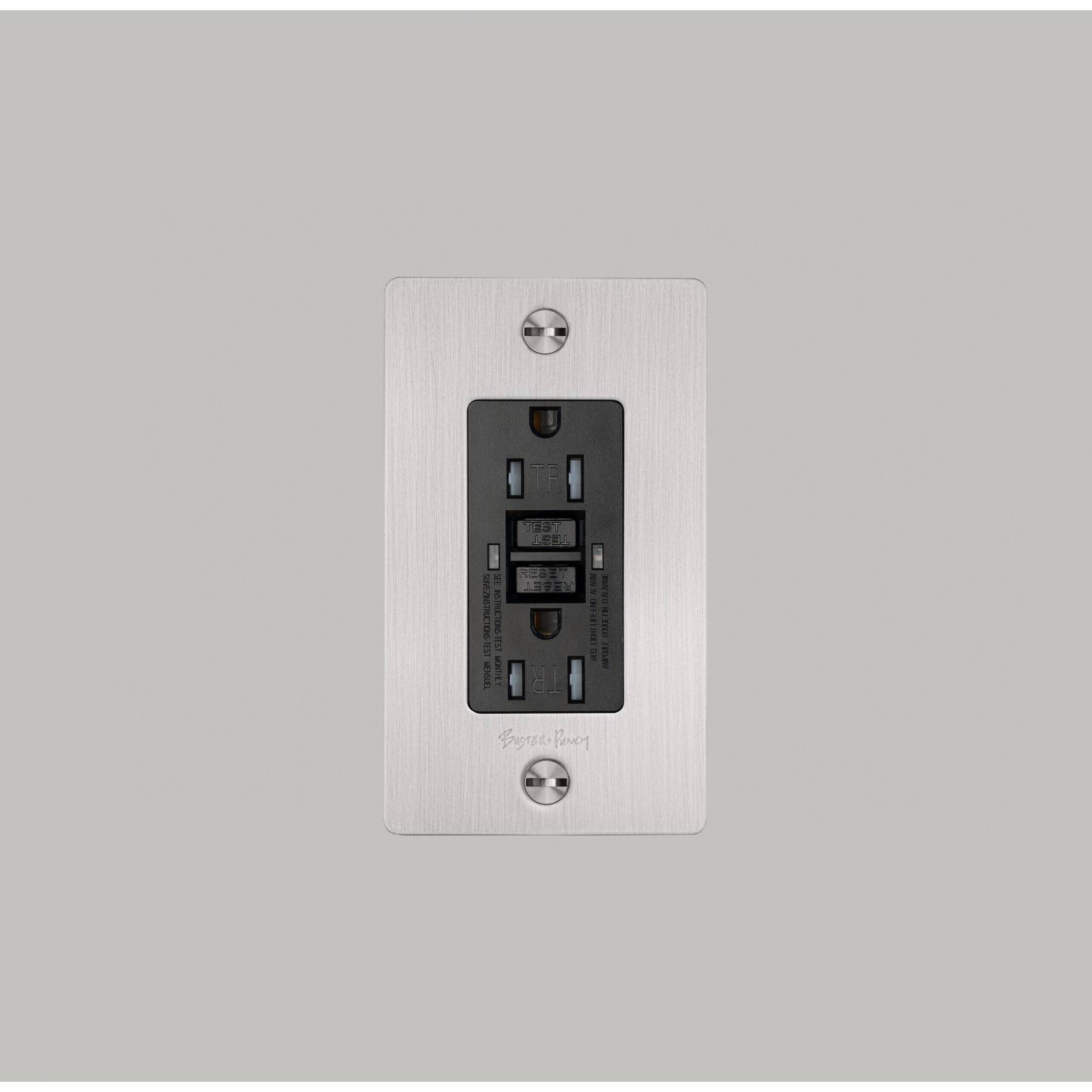 1G Duplex 125 Steel Outlet, GFCI