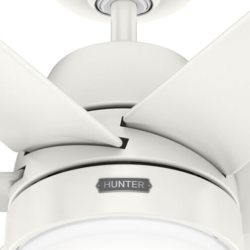 Hunter Fan 52370 Skysail 60 inch Fresh White Outdoor Ceiling Fan