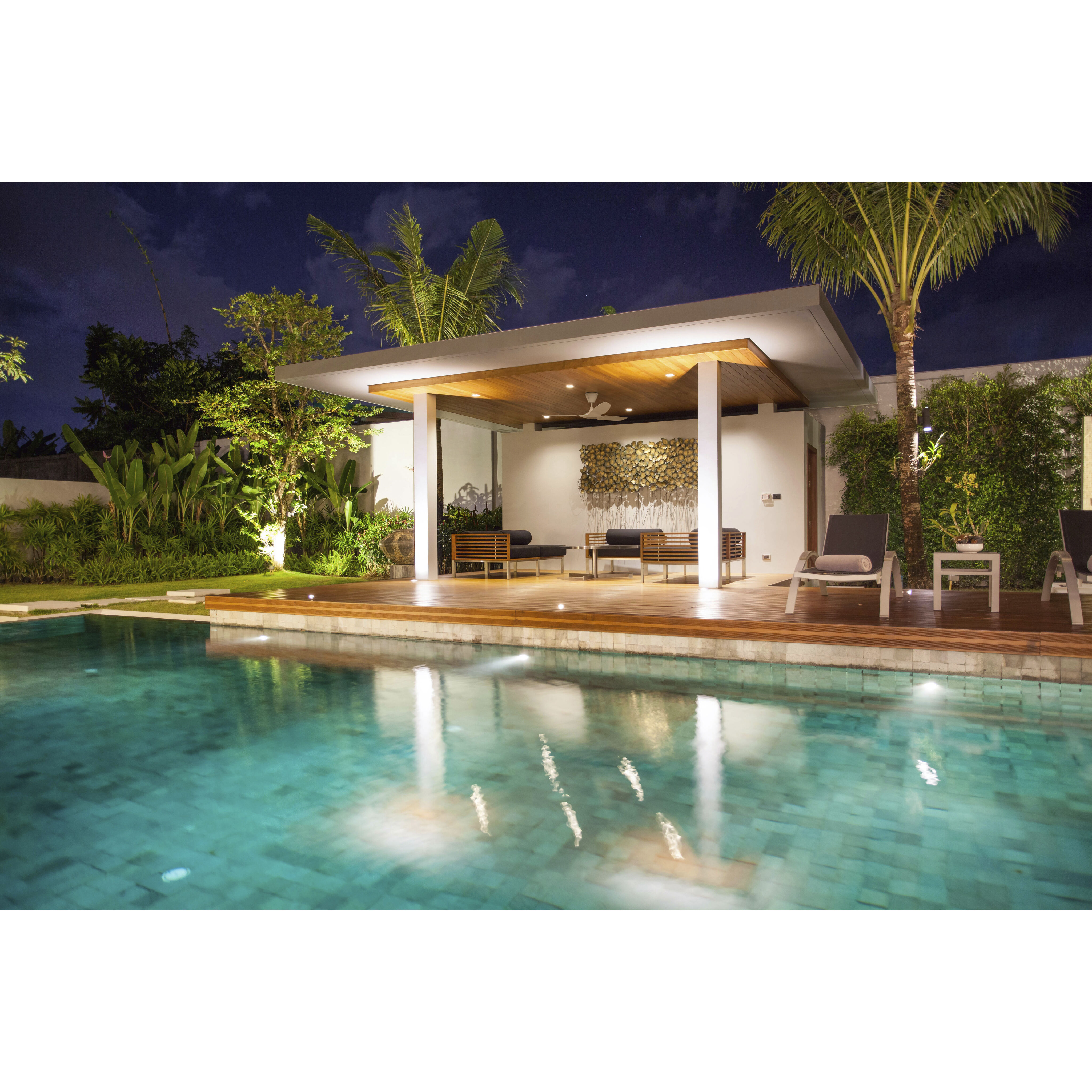 Haiku Coastal 52 inch White Outdoor Ceiling Fan with light