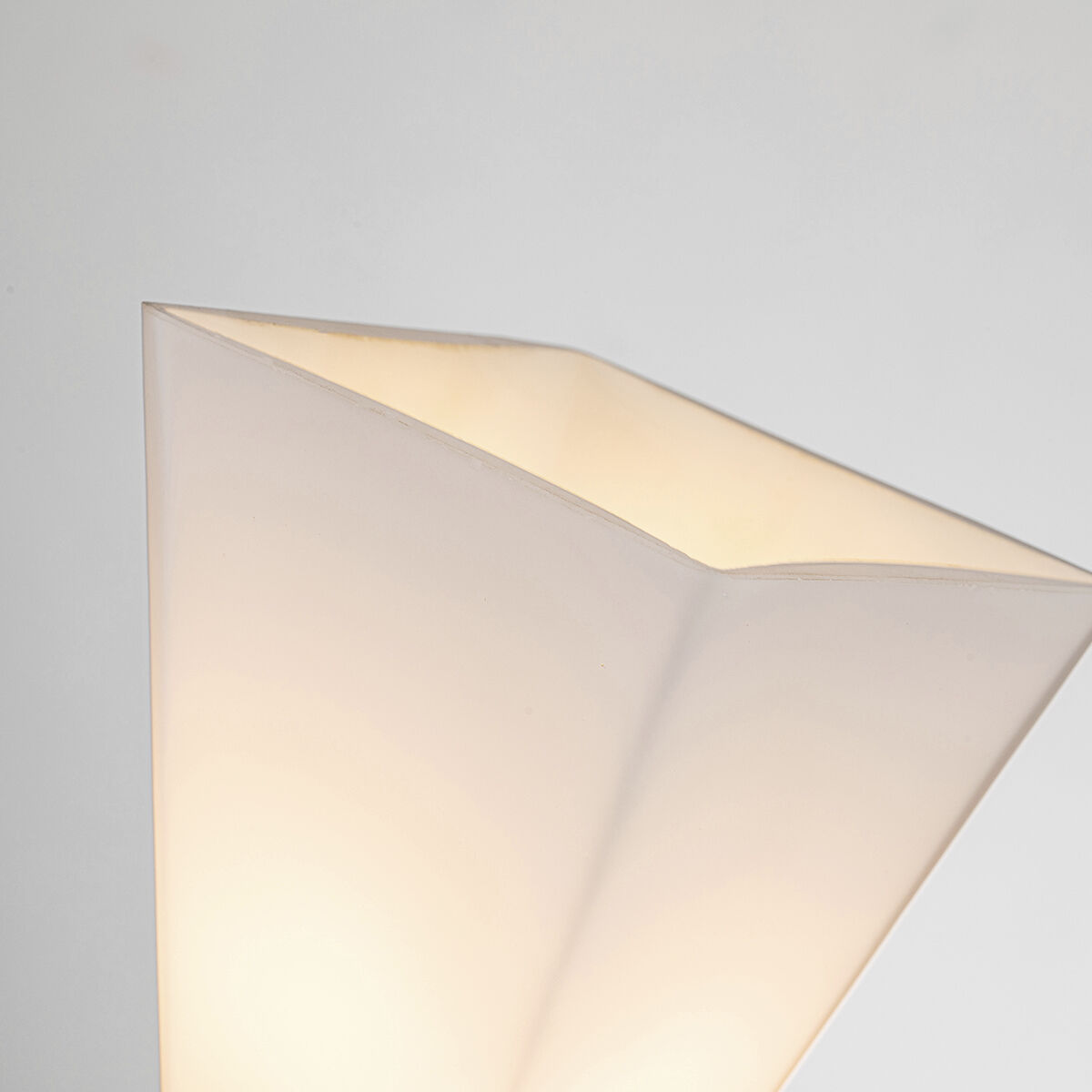 Bowtie 1 Light 6 inch Laquered Gold Bath Bar Wall Light