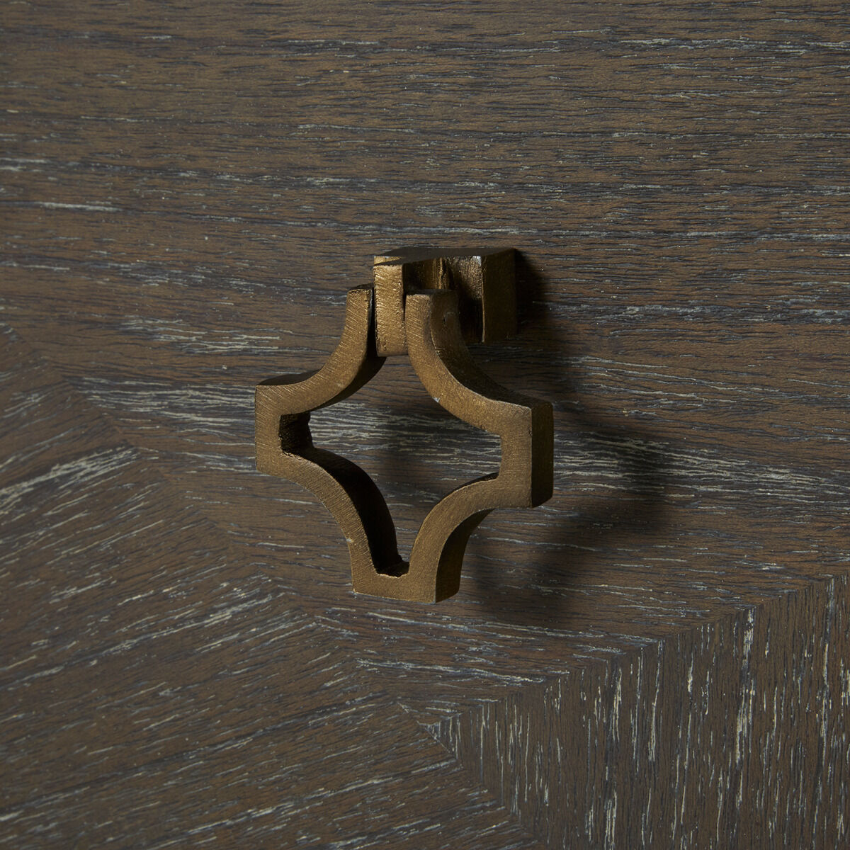 Kirsten Cerused White / Cerused Coal / Stained Brass Chest