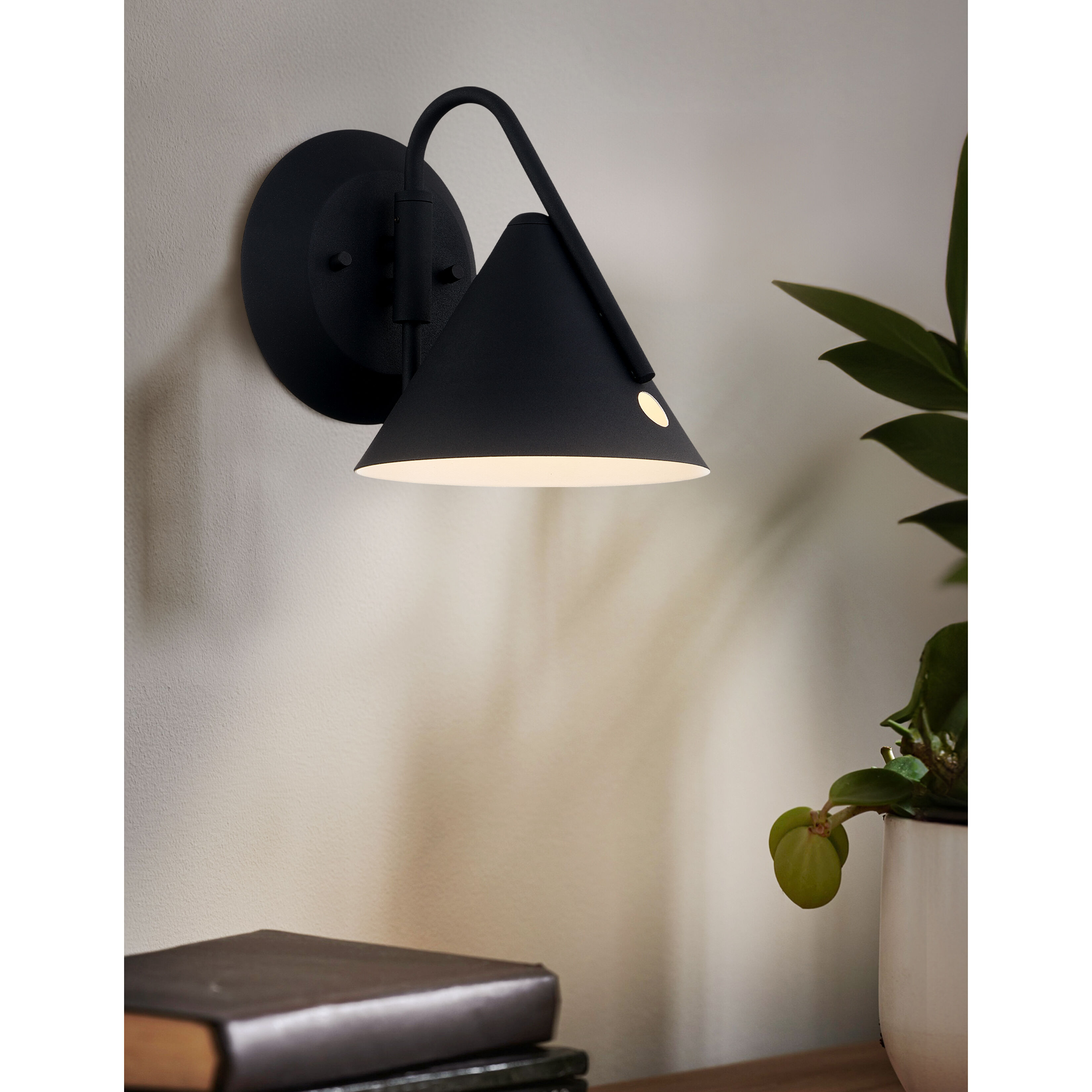 Zag Wall Sconce Wall Light in Textured Matte Black