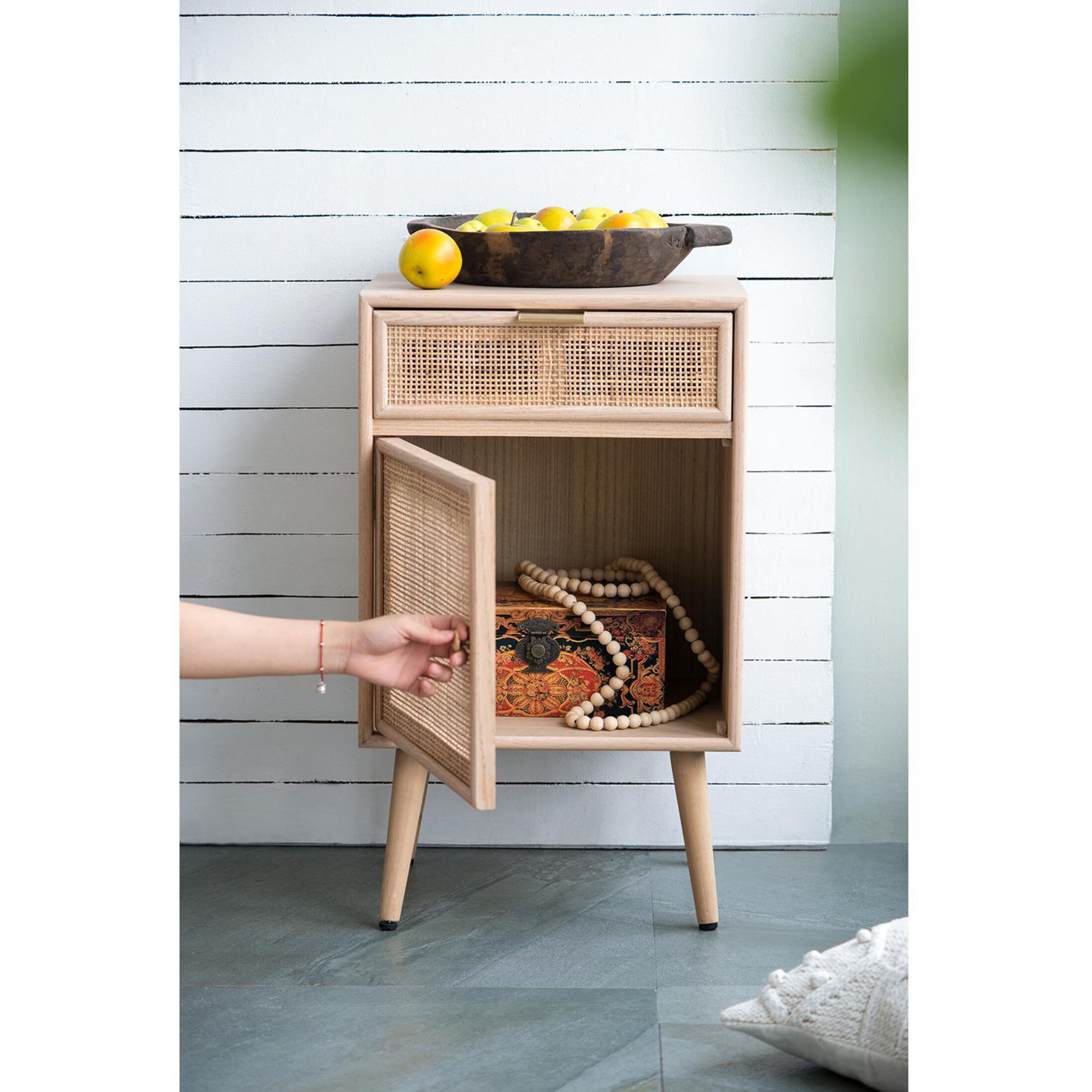 Anita Natural Cabinet