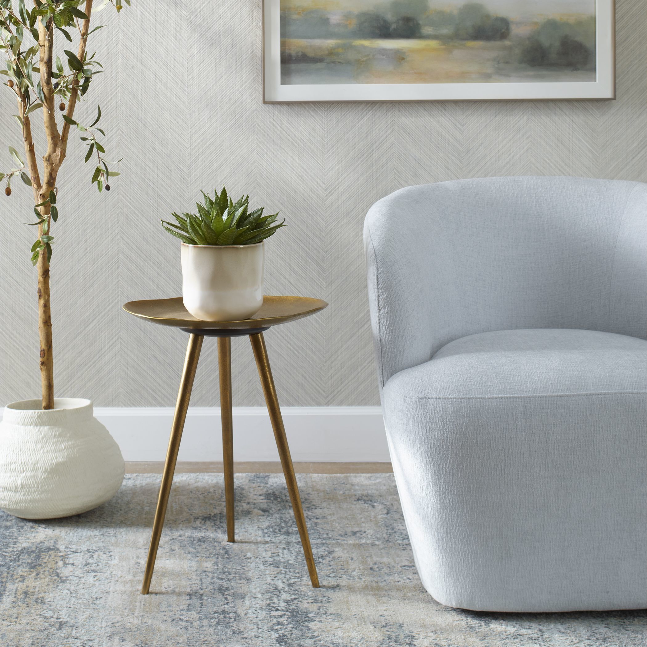 Lily Pad 21 X 16 inch Antique Brass Accent Table