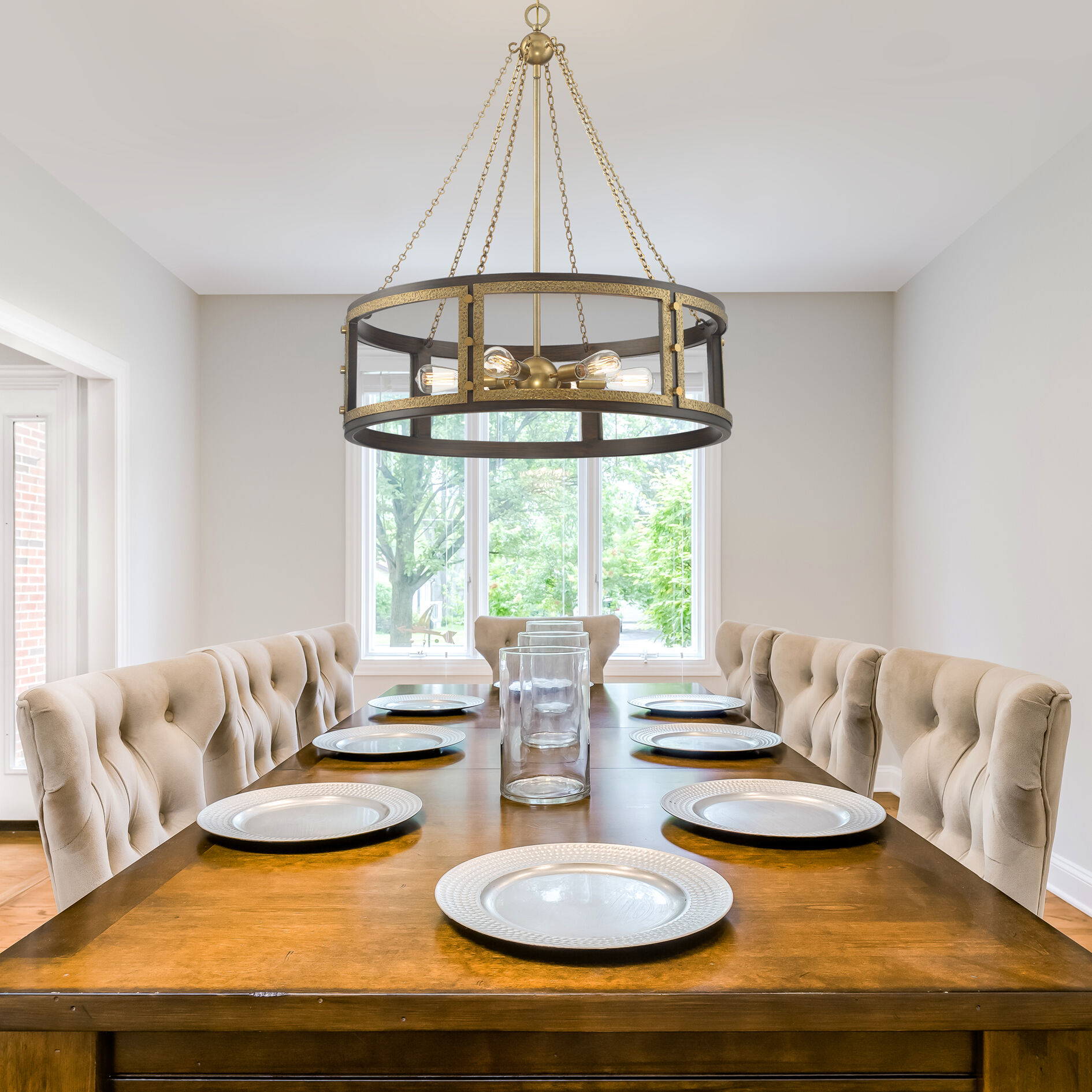 Round pendant ceiling light hotsell