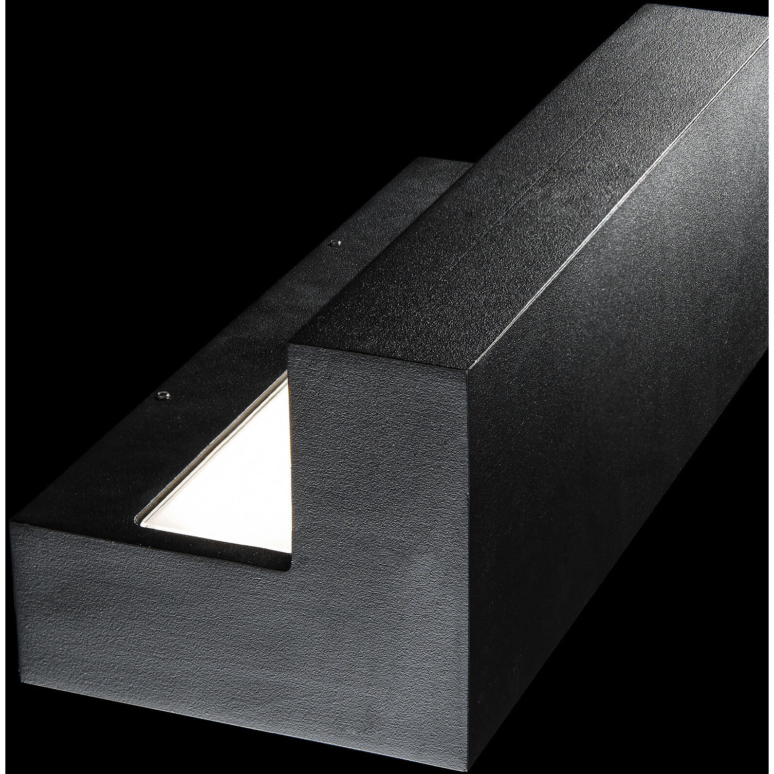 Bantam Wall Sconce Wall Light in 3500K, Black