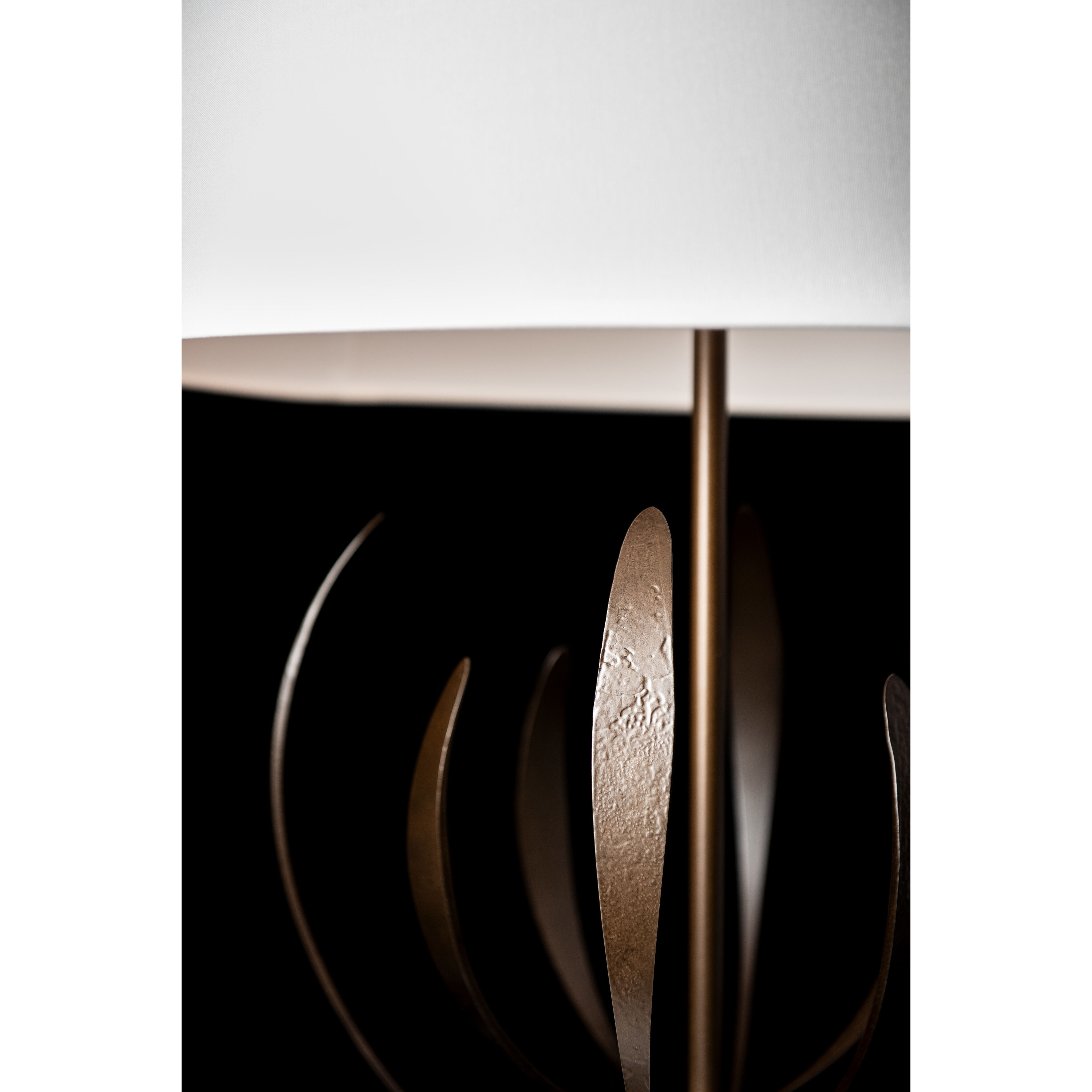 Dahlia 29.1 inch 60.00 watt Modern Brass Table Lamp Portable Light
