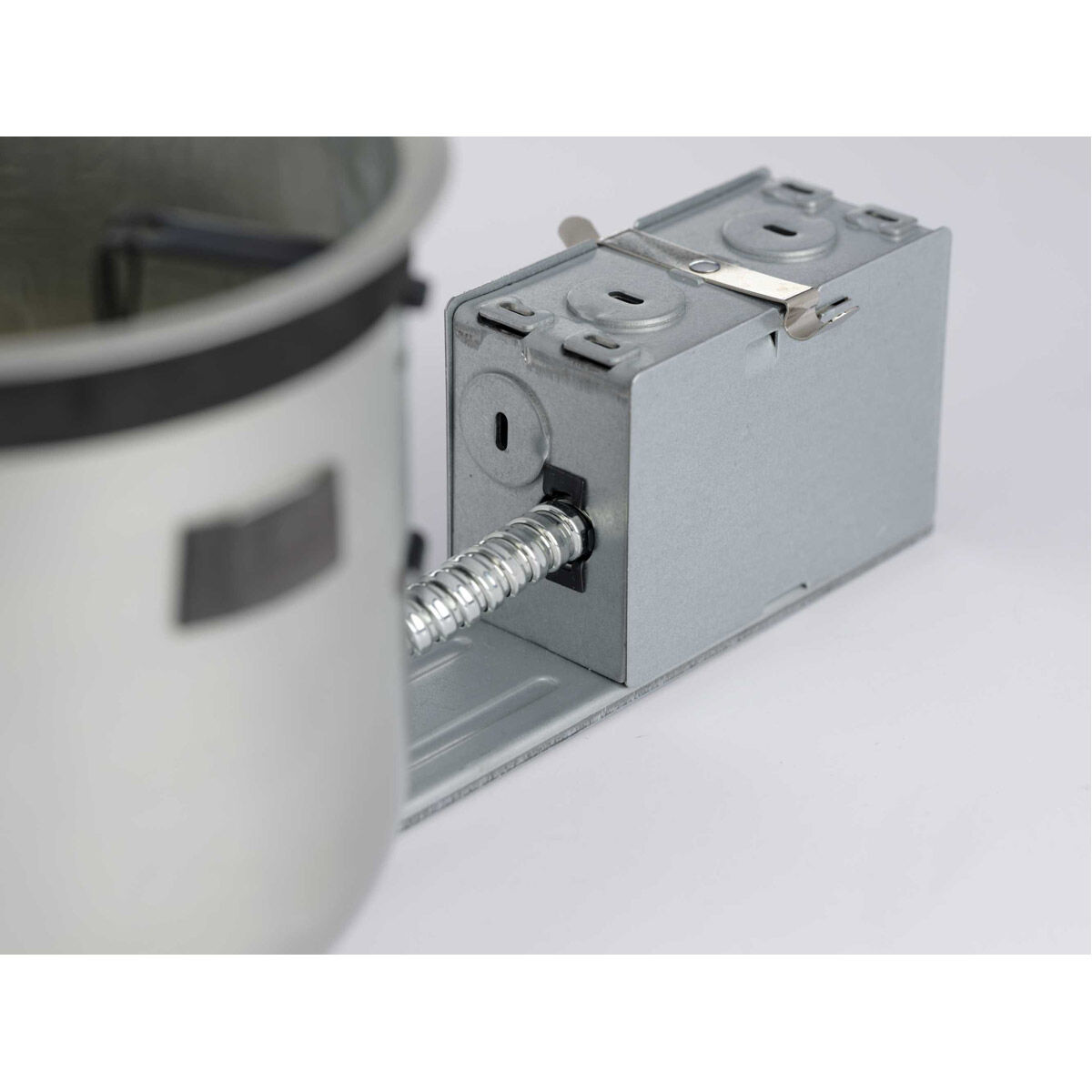 Recessed Lighting PAR30 Unfinished Recessed Remodel Housing, 5in Shallow, Air-Tight, IC and Non IC