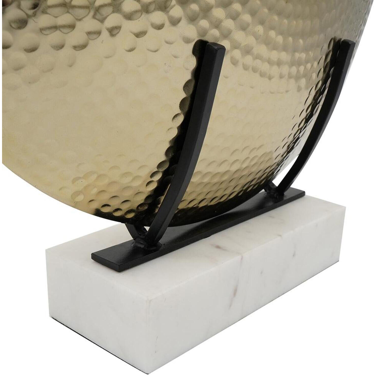 Cumberland Gold/White Statuaries