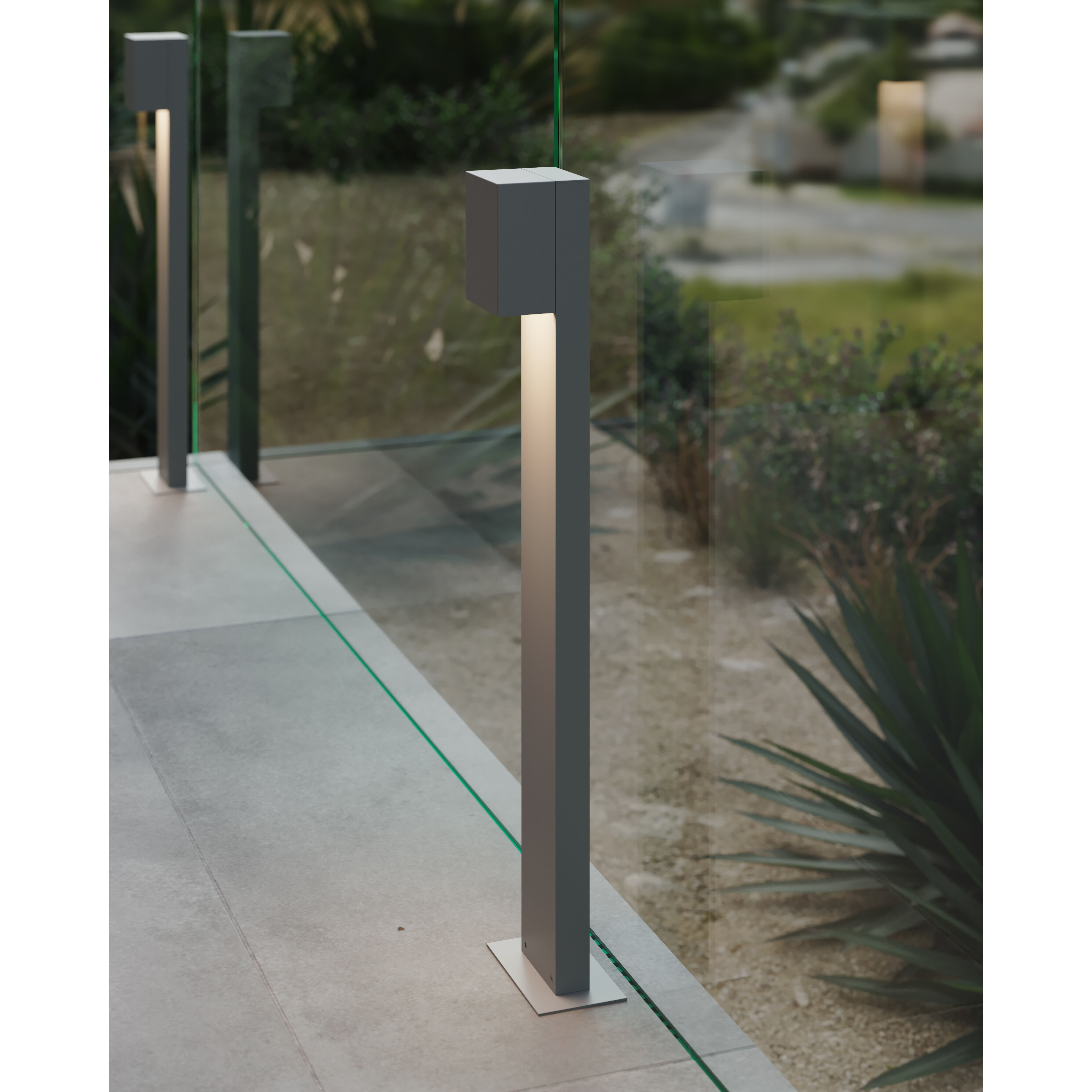 Box 12V 10 watt Textured Gray Bollard