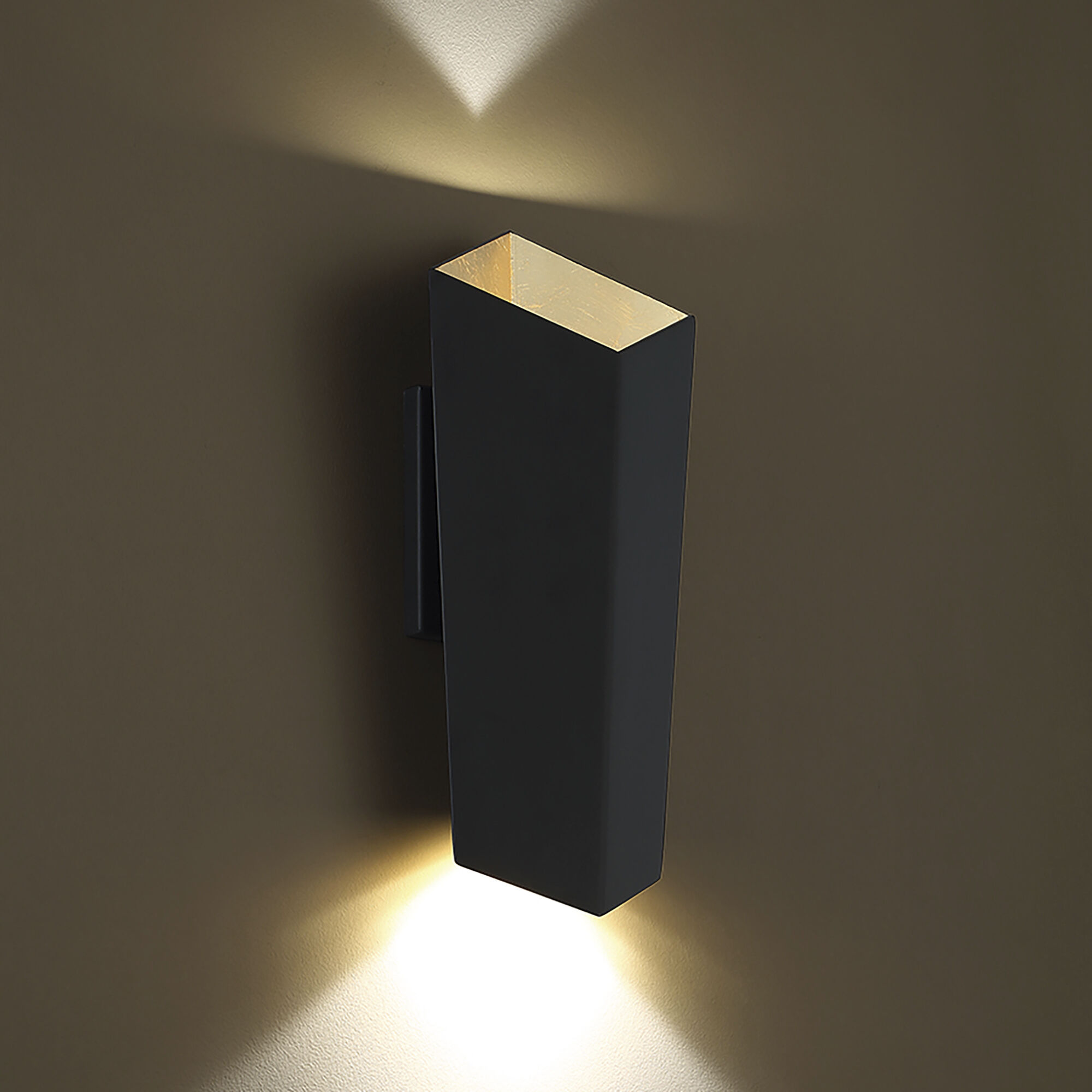 Dink Wall Sconce Wall Light