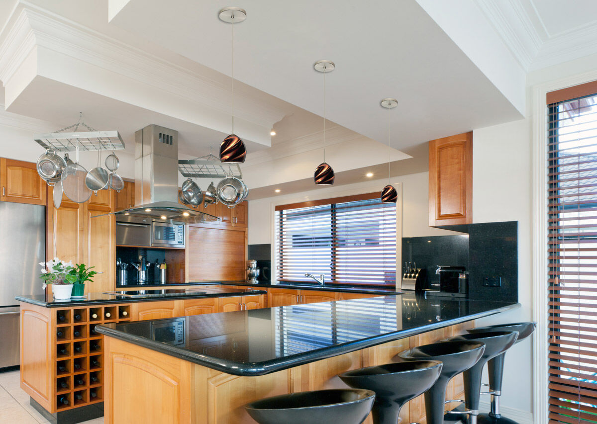 Sprite 1 Light Satin Nickel Pendant Ceiling Light in Smoke Twist Glass, Halogen