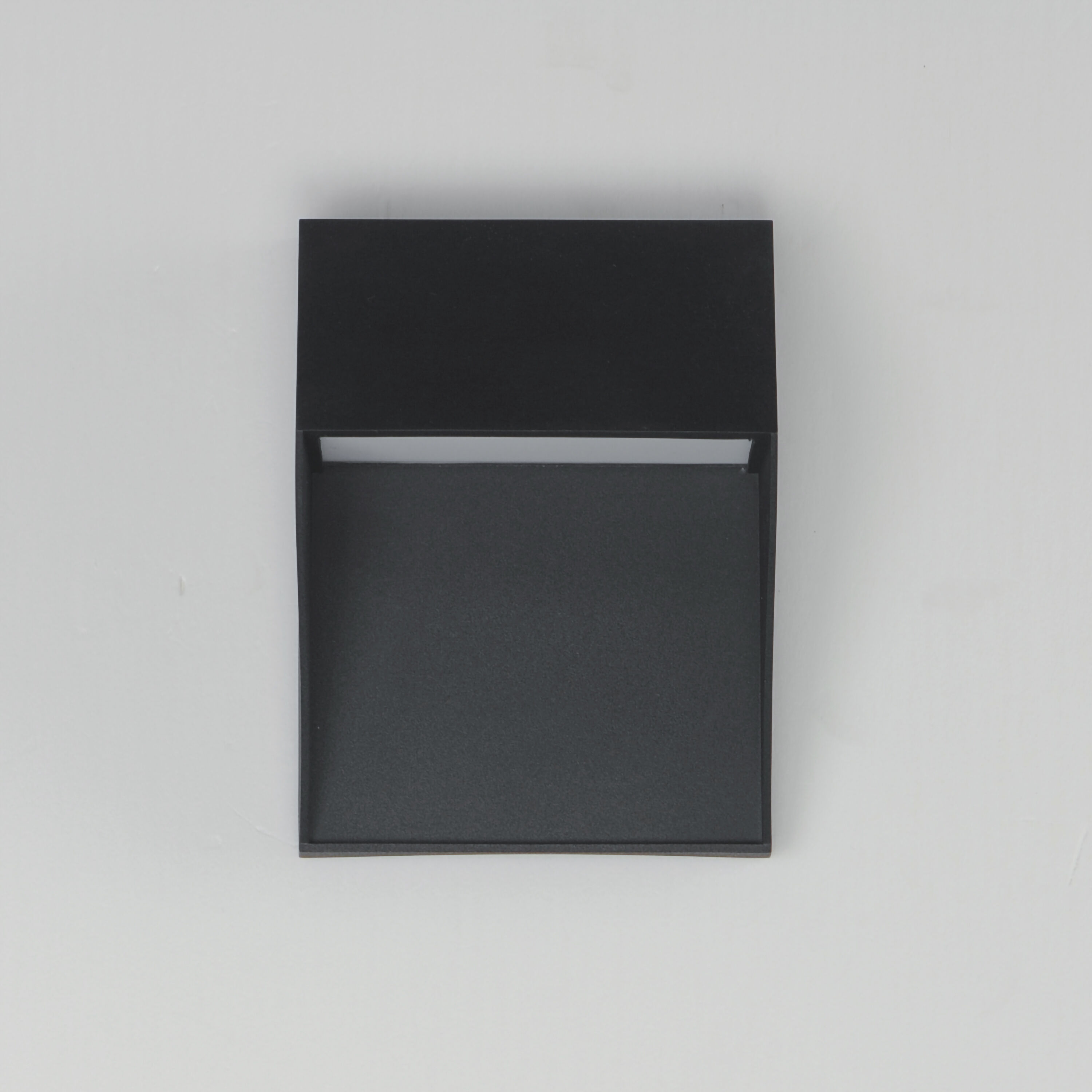 Cliffsedge VX LED 8 inch Black Outdoor Wall Mount