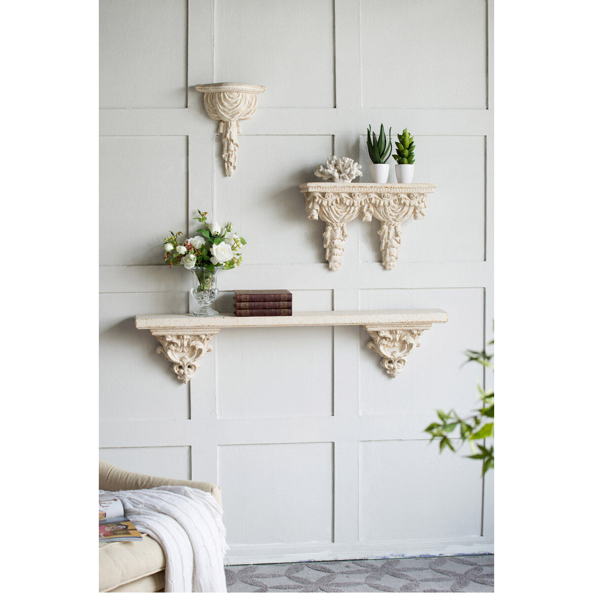 20 inch white outlet shelf