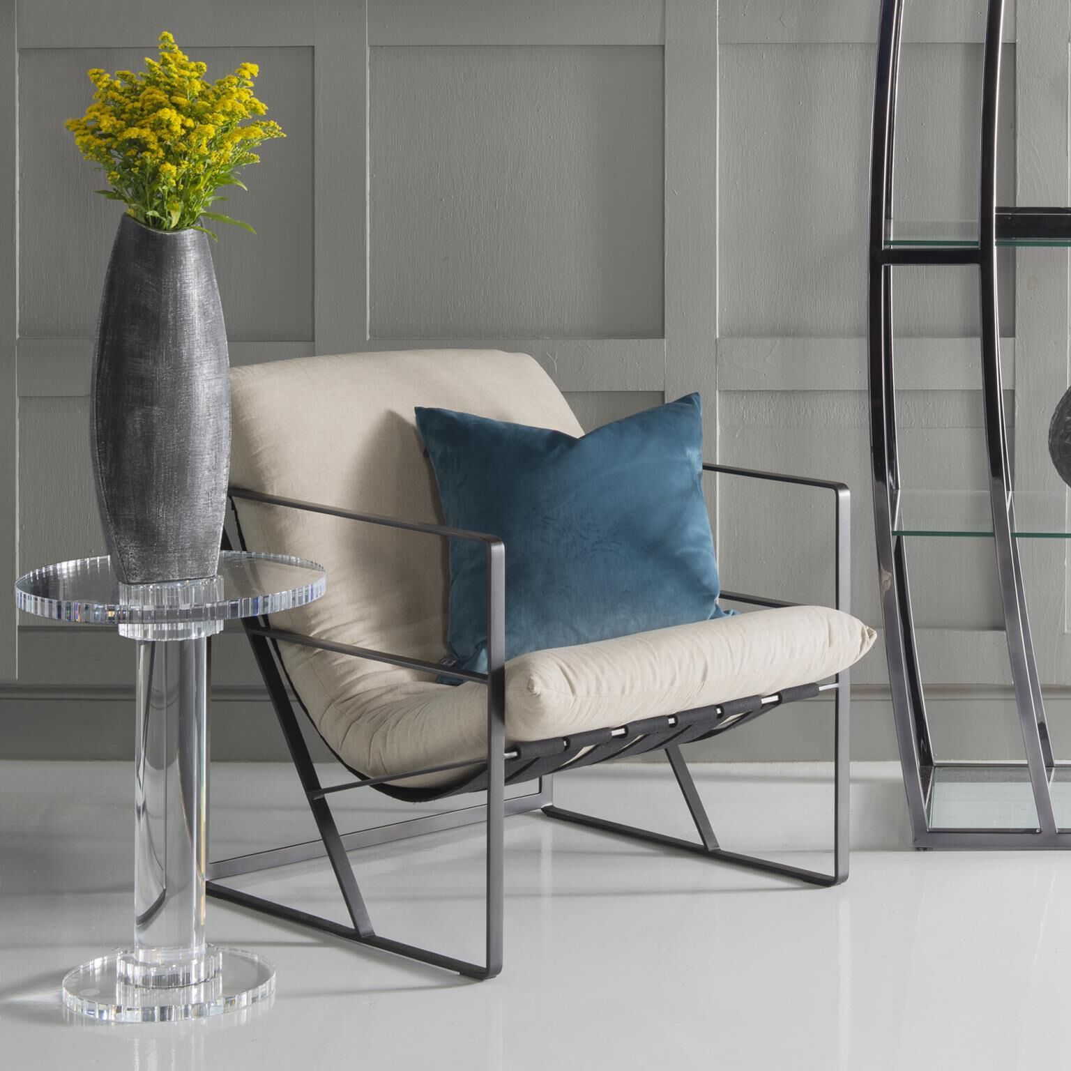 Ladue Natural/Black Chair