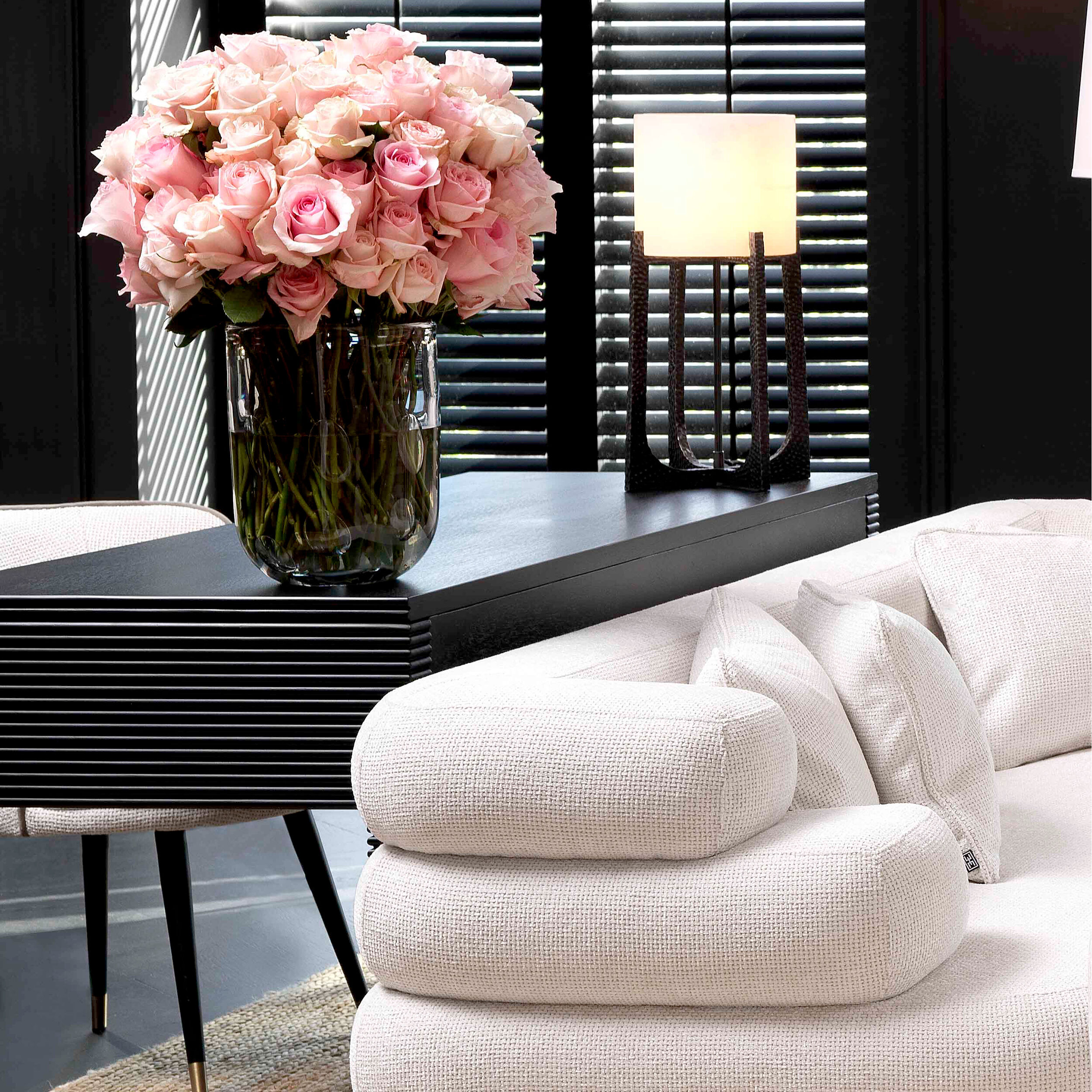 Fraser 22.24 inch 40 watt Bronze Highlight with Alabaster Table Lamp Portable Light, Small