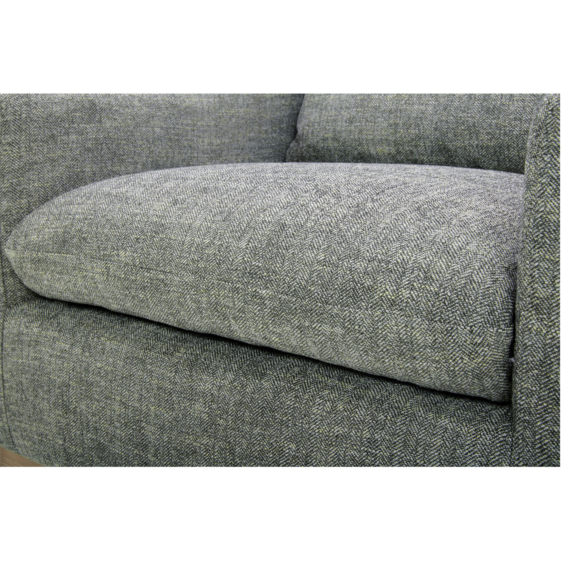 Linden Green Swivel Chair in Multicolor