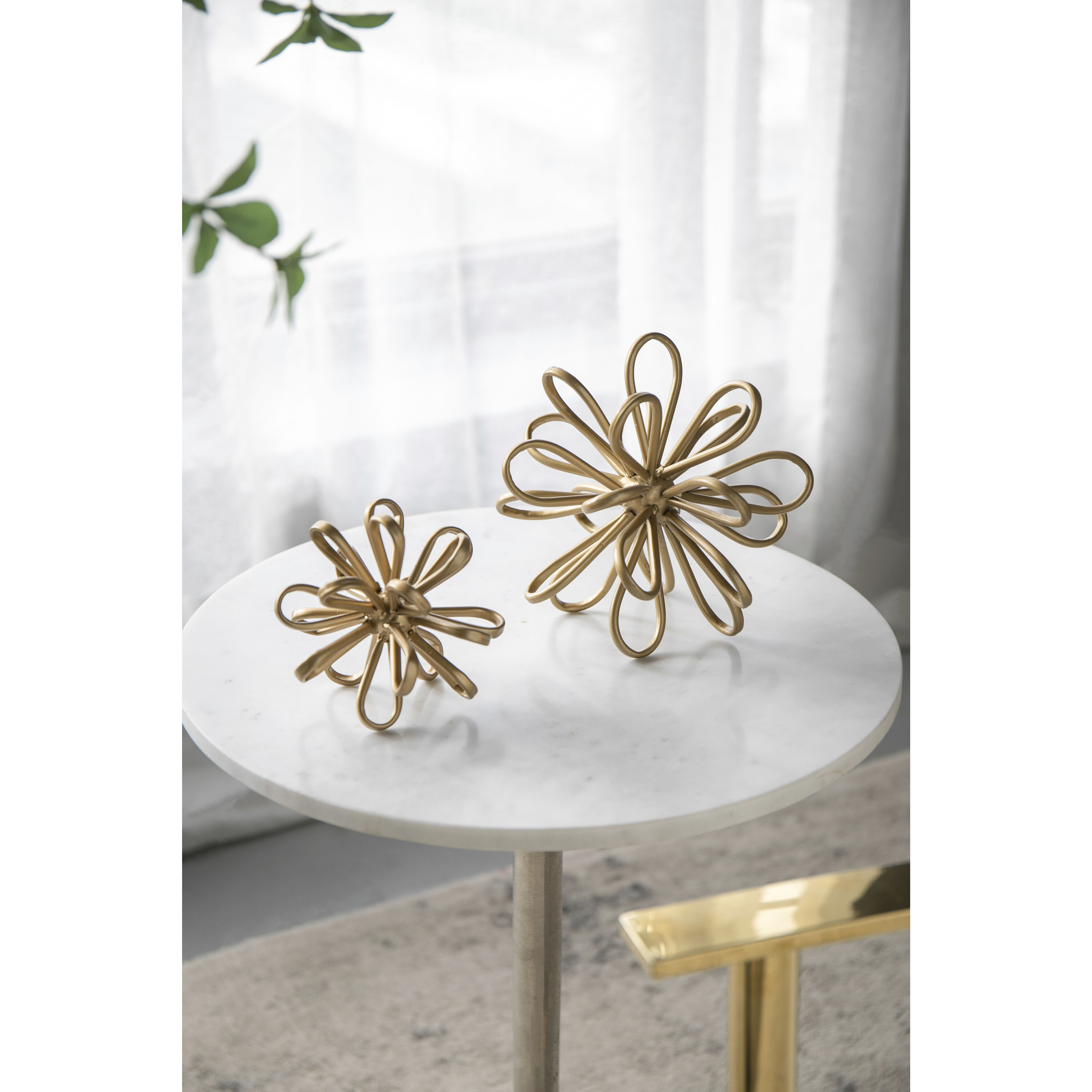 Flower Gold Statuary