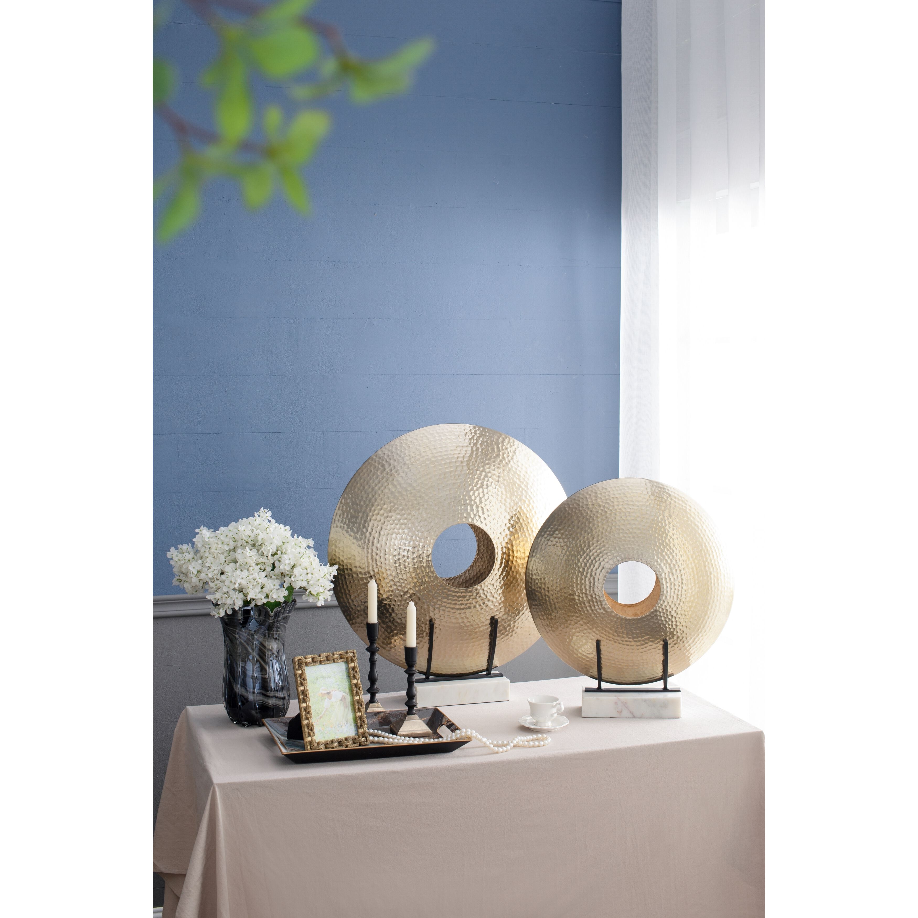 Cumberland Gold/White Statuaries