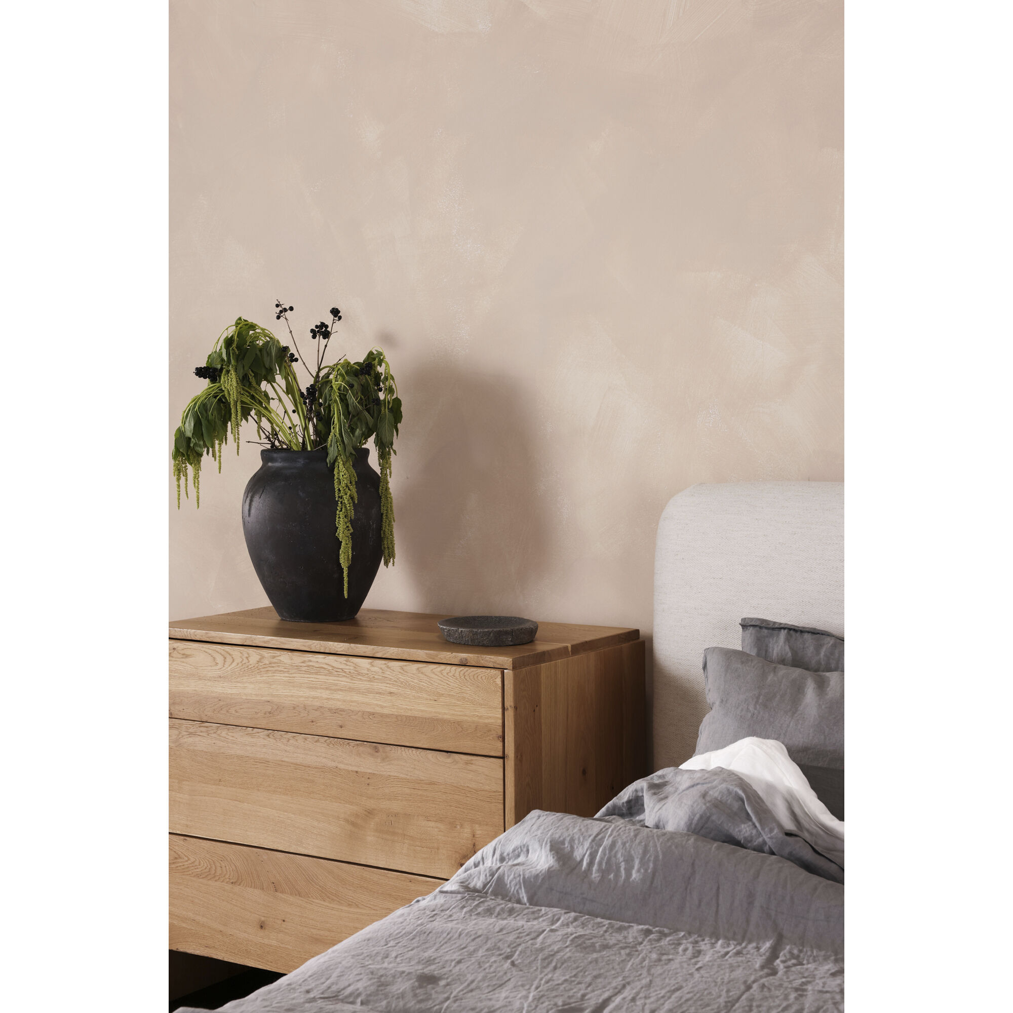 Samara Linen Bed in Beige, King