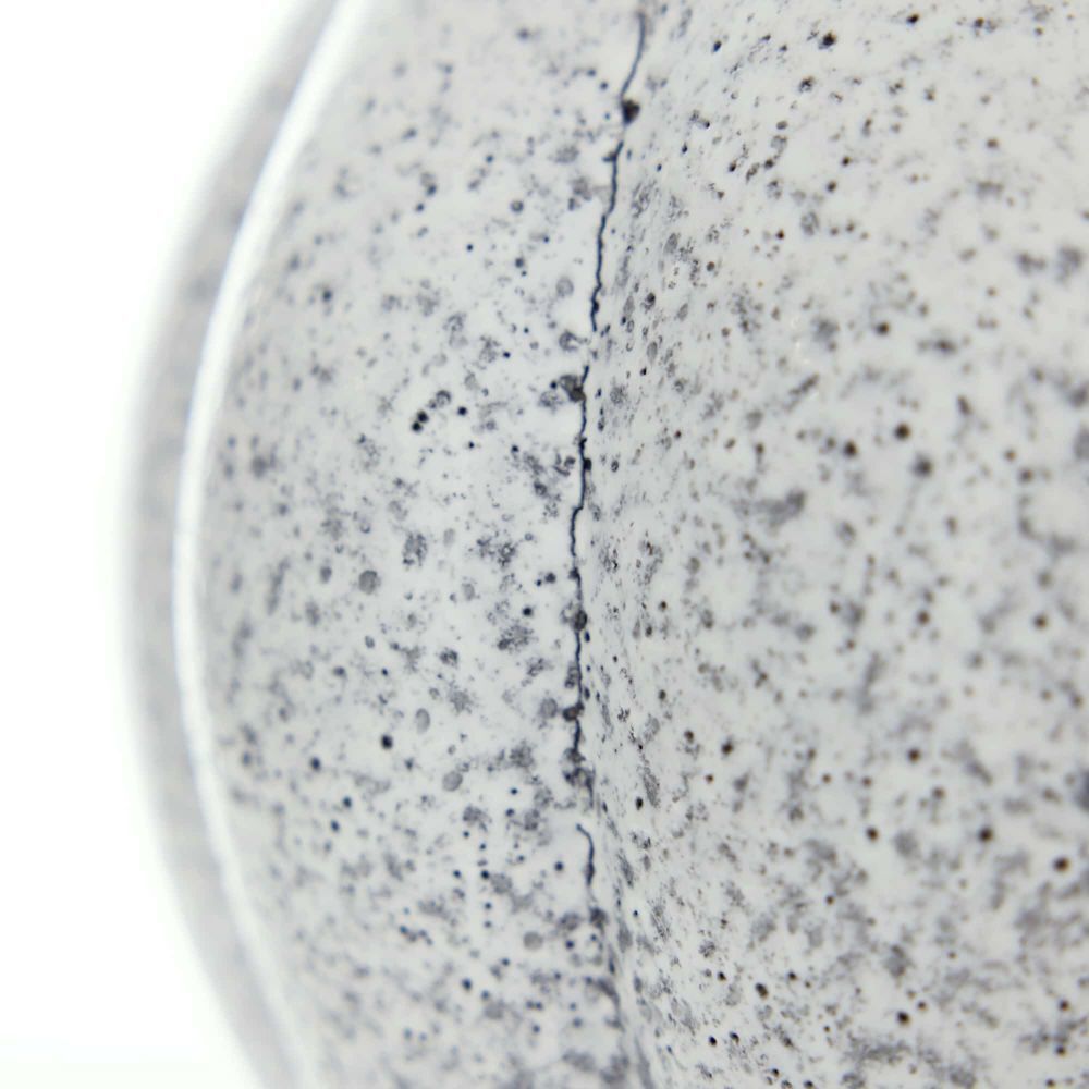 Tilling Ice Reactive Vase