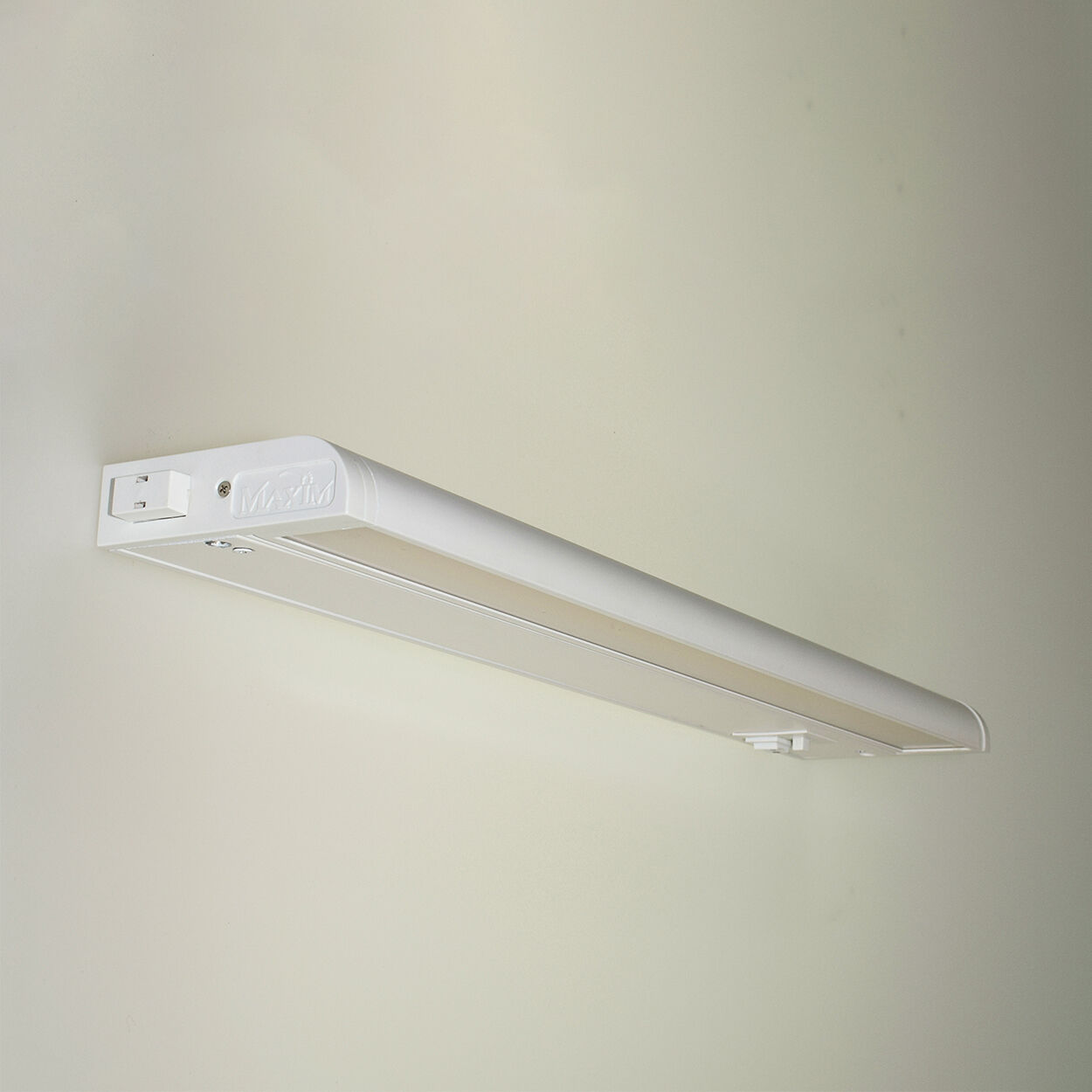 CounterMax 5K 120 LED 12 inch White Under Cabinet