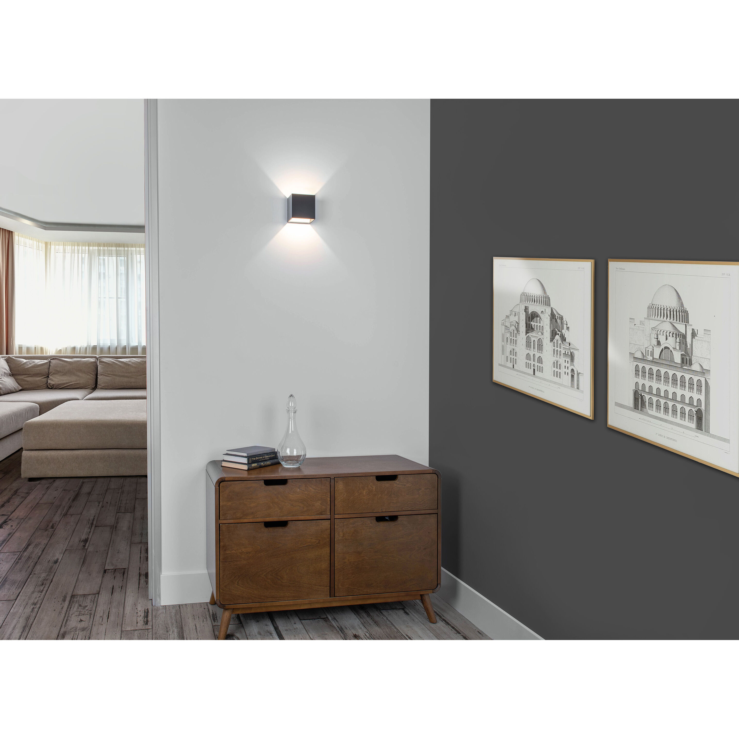 QB LED Wall Sconce Wall Light in Black