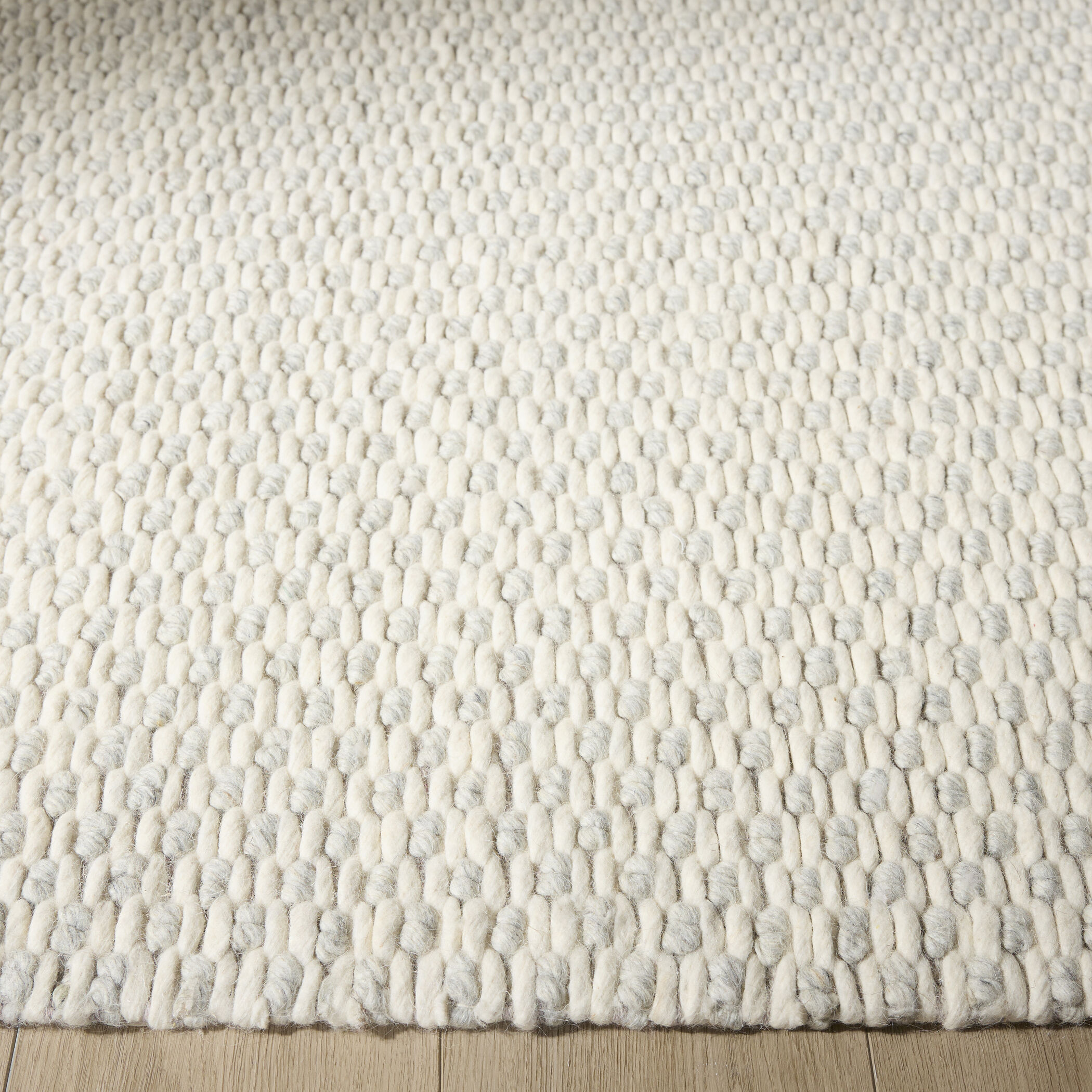 Natural Luxe Ivory and Blue Indoor Rug